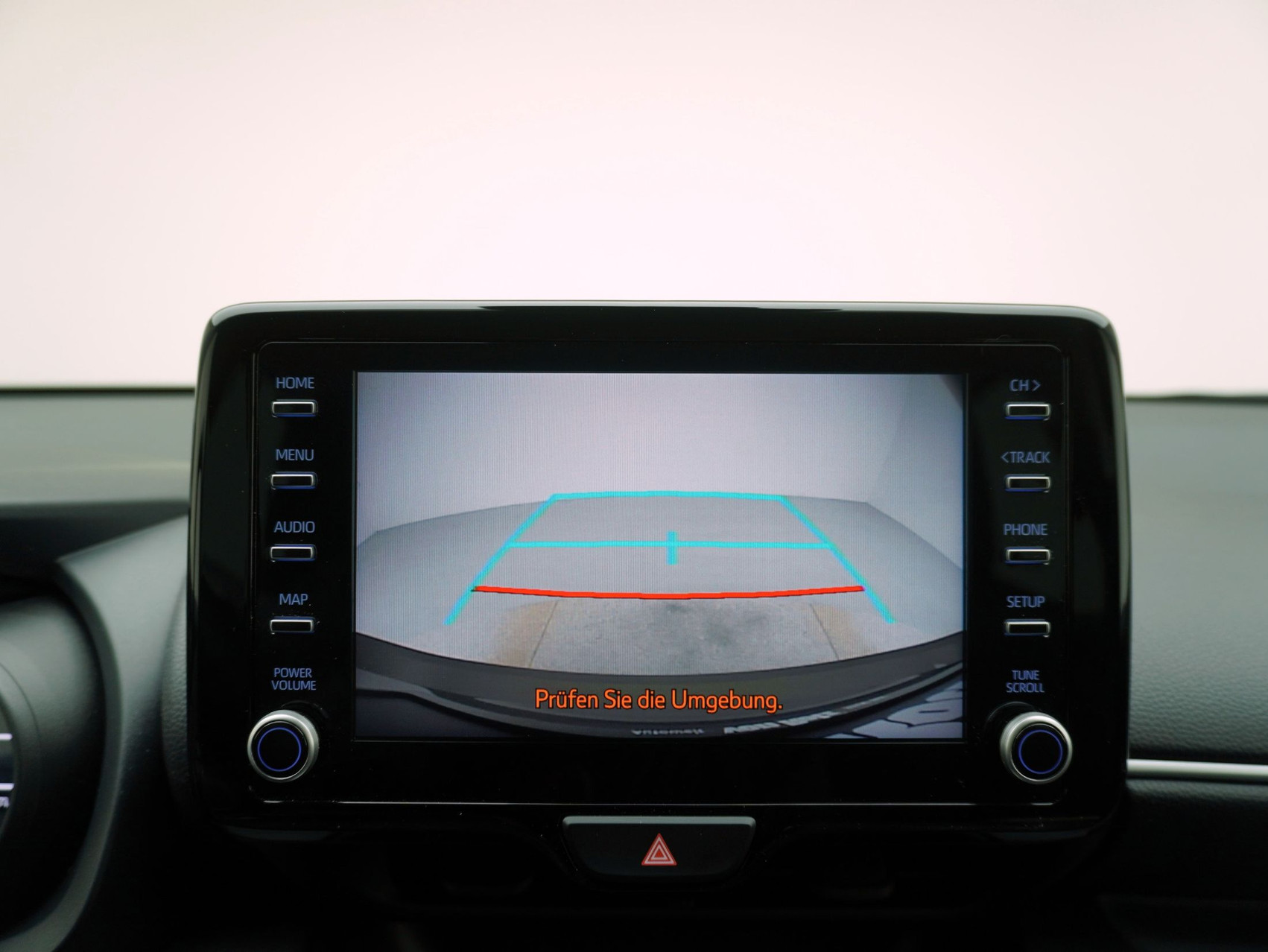 TOYOTA Yaris 1.5 VVT-i HSD Trend