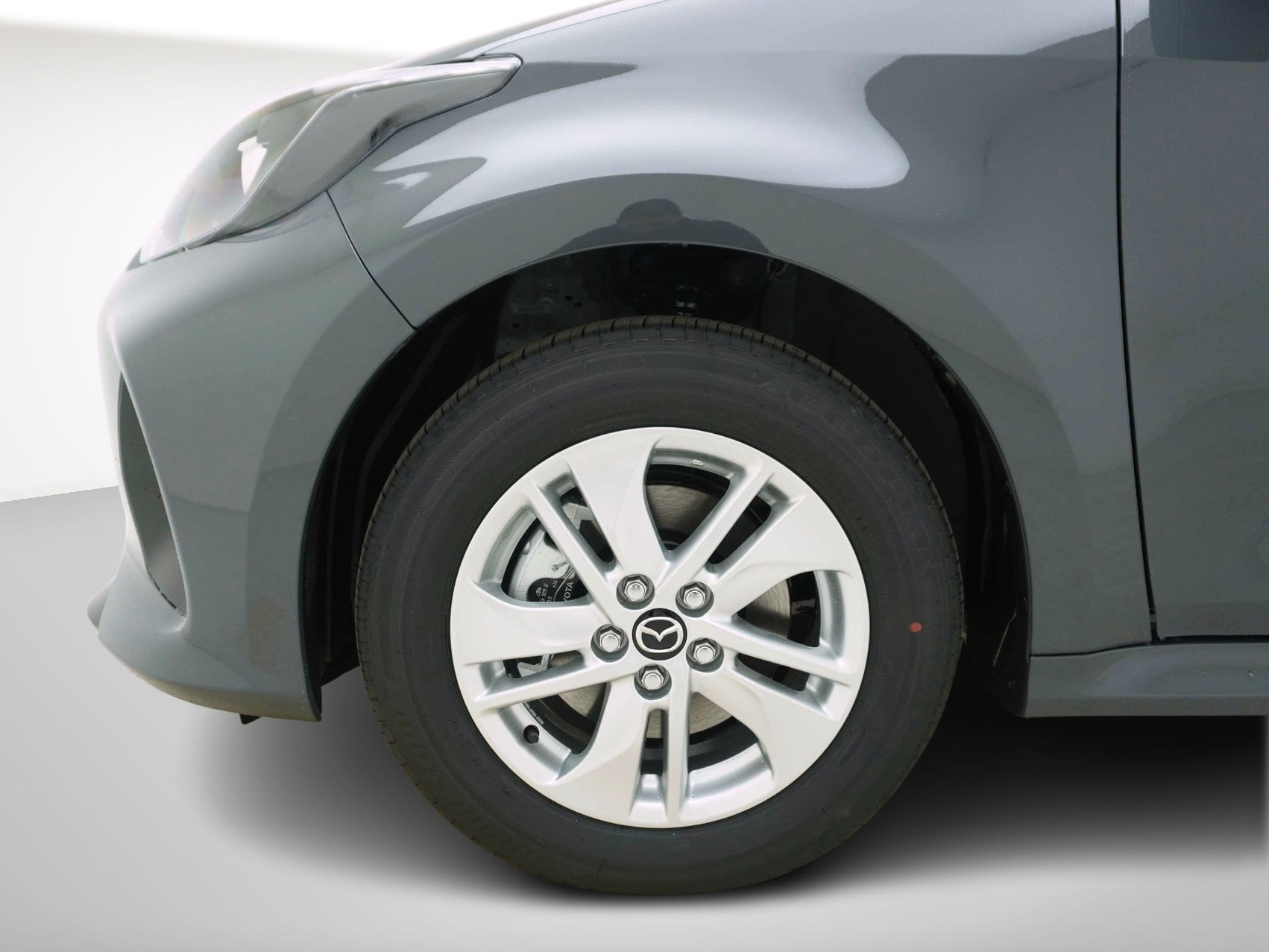 MAZDA 2 1.5 Hybrid Centre-Line