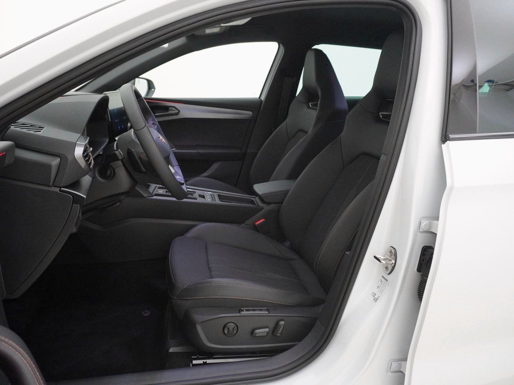 CUPRA Leon ST 1.5 eTSI ACT DSG