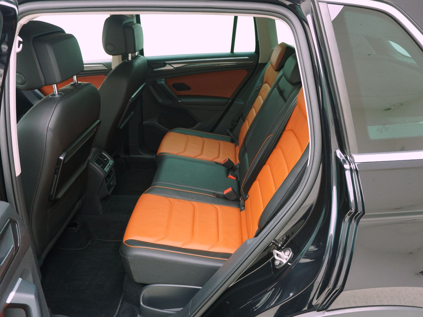 VW Tiguan 2.0 TDI DSG R-Line 4Motion