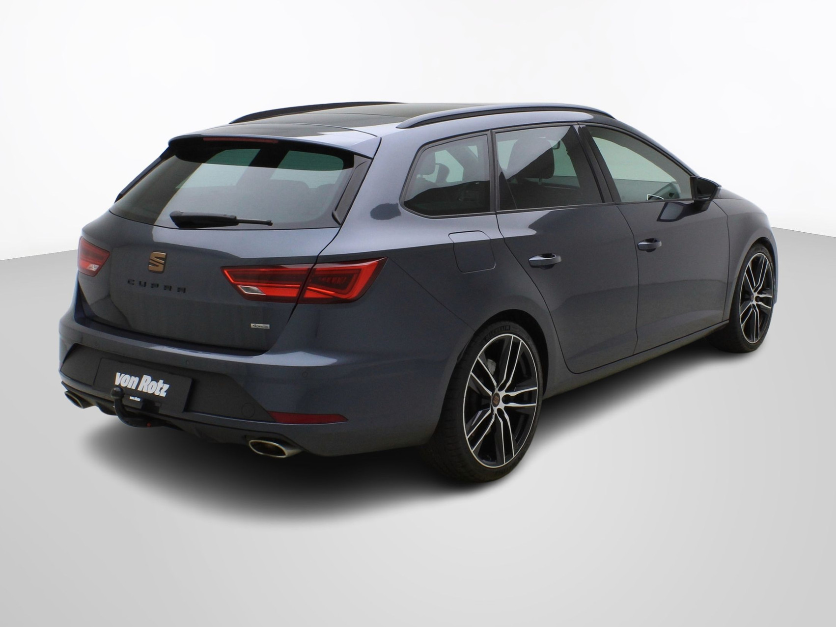 SEAT Leon ST 2.0 TSI DSG Cupra 4Drive