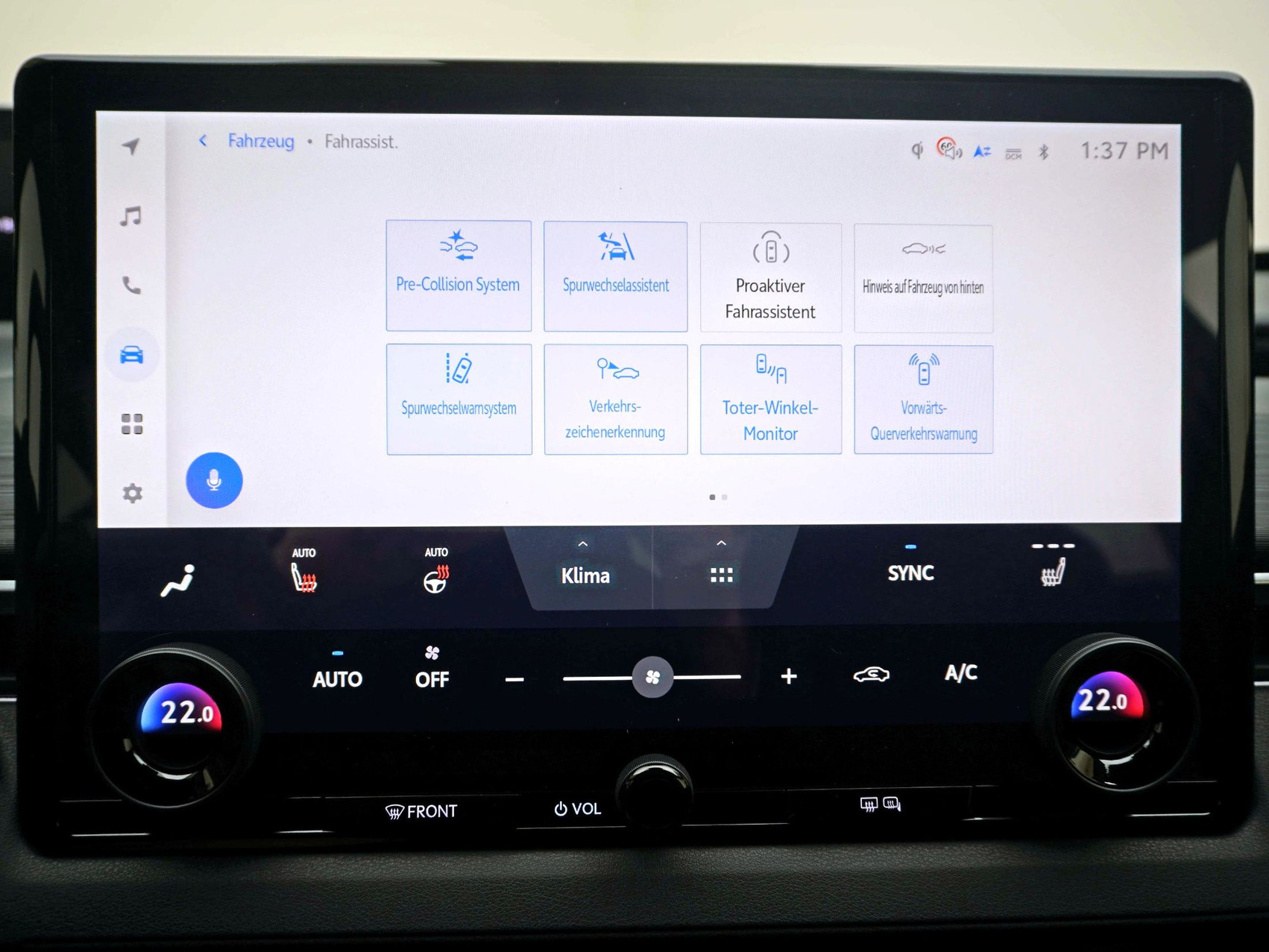 TOYOTA C-HR+ 77 kWh AWD Premium ** 22KW Ladung **