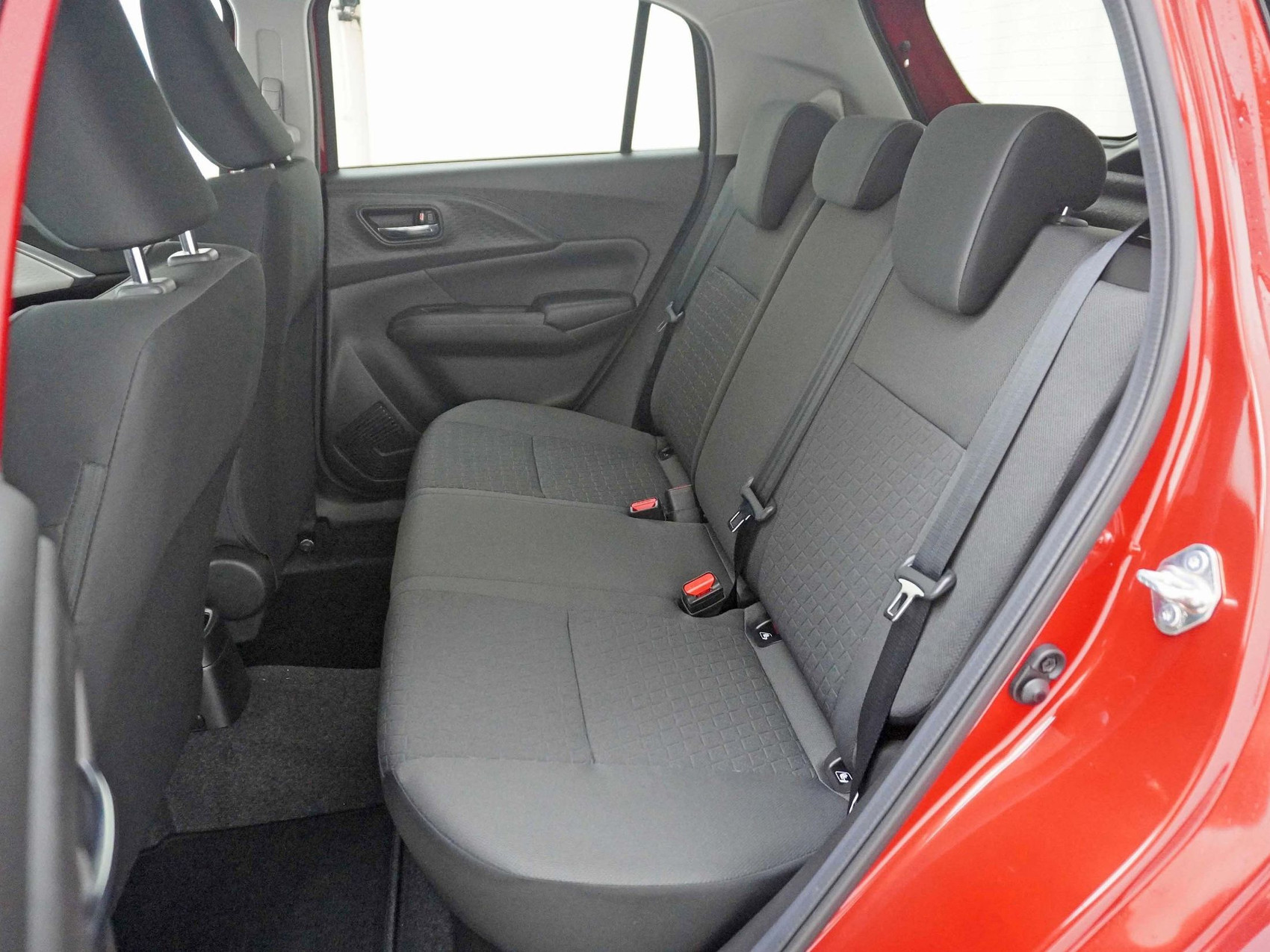 SUZUKI Swift 1.2 Sakura Top Hybrid