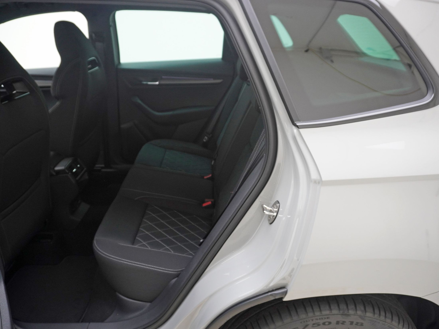 SKODA Karoq 2.0 TDI SportLine 4×4 DSG