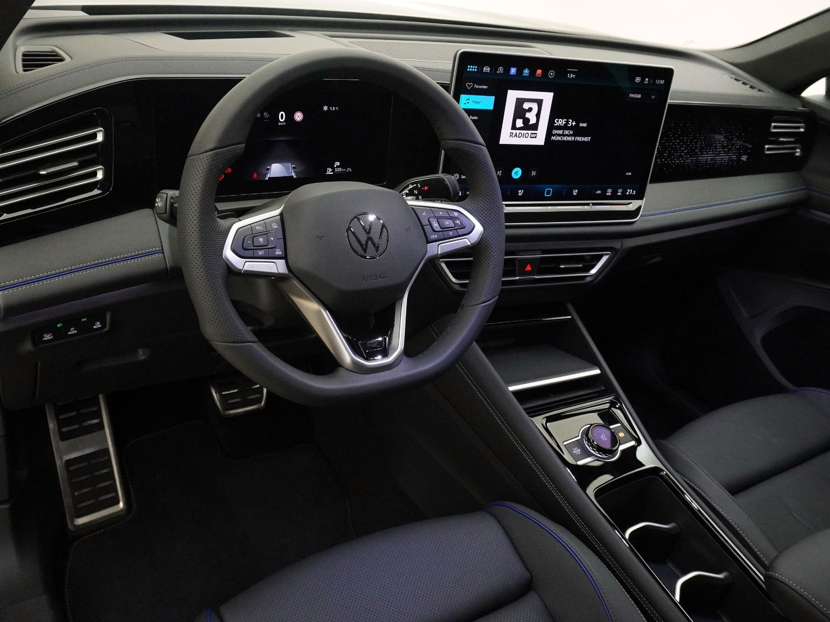 VW Tiguan 2.0 TSI R-Line 4Motion