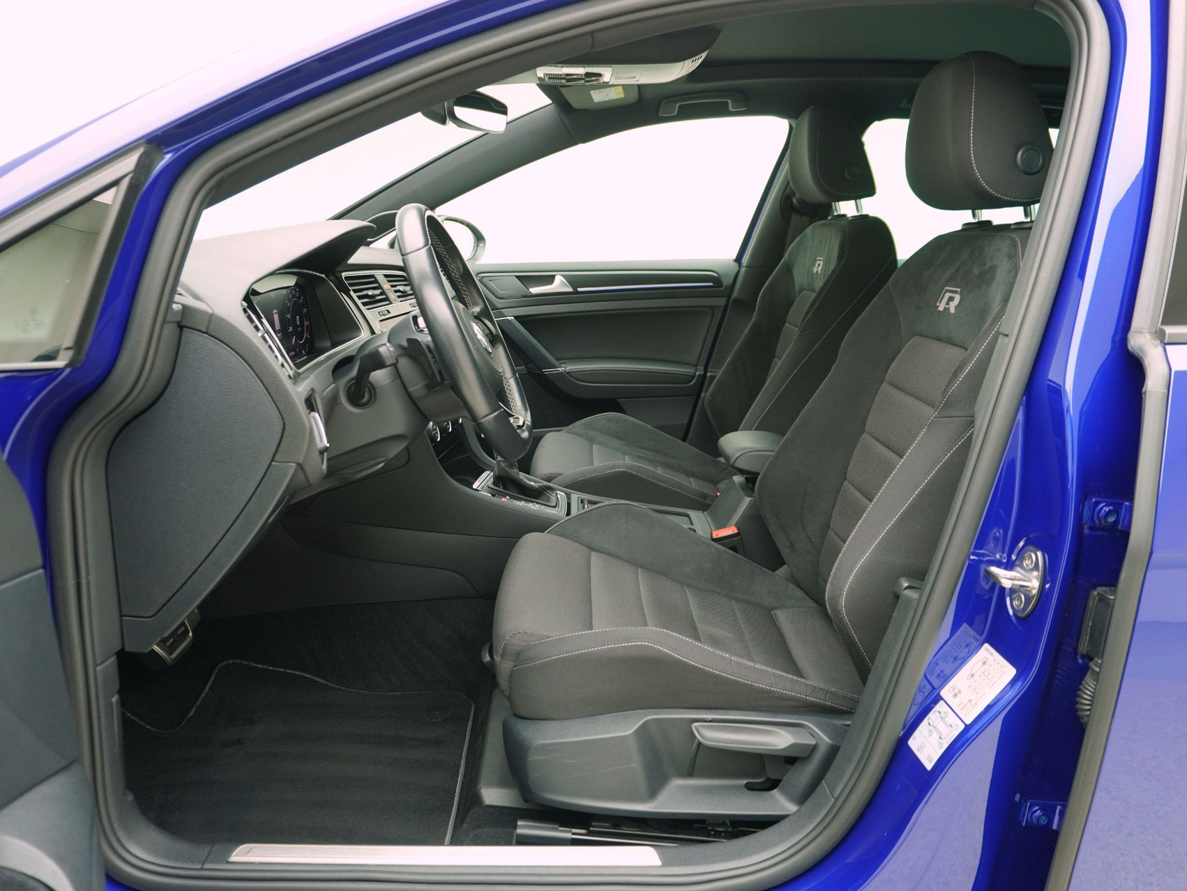 VW Golf 7 Variant 2.0 TSI DSG R 4Motion
