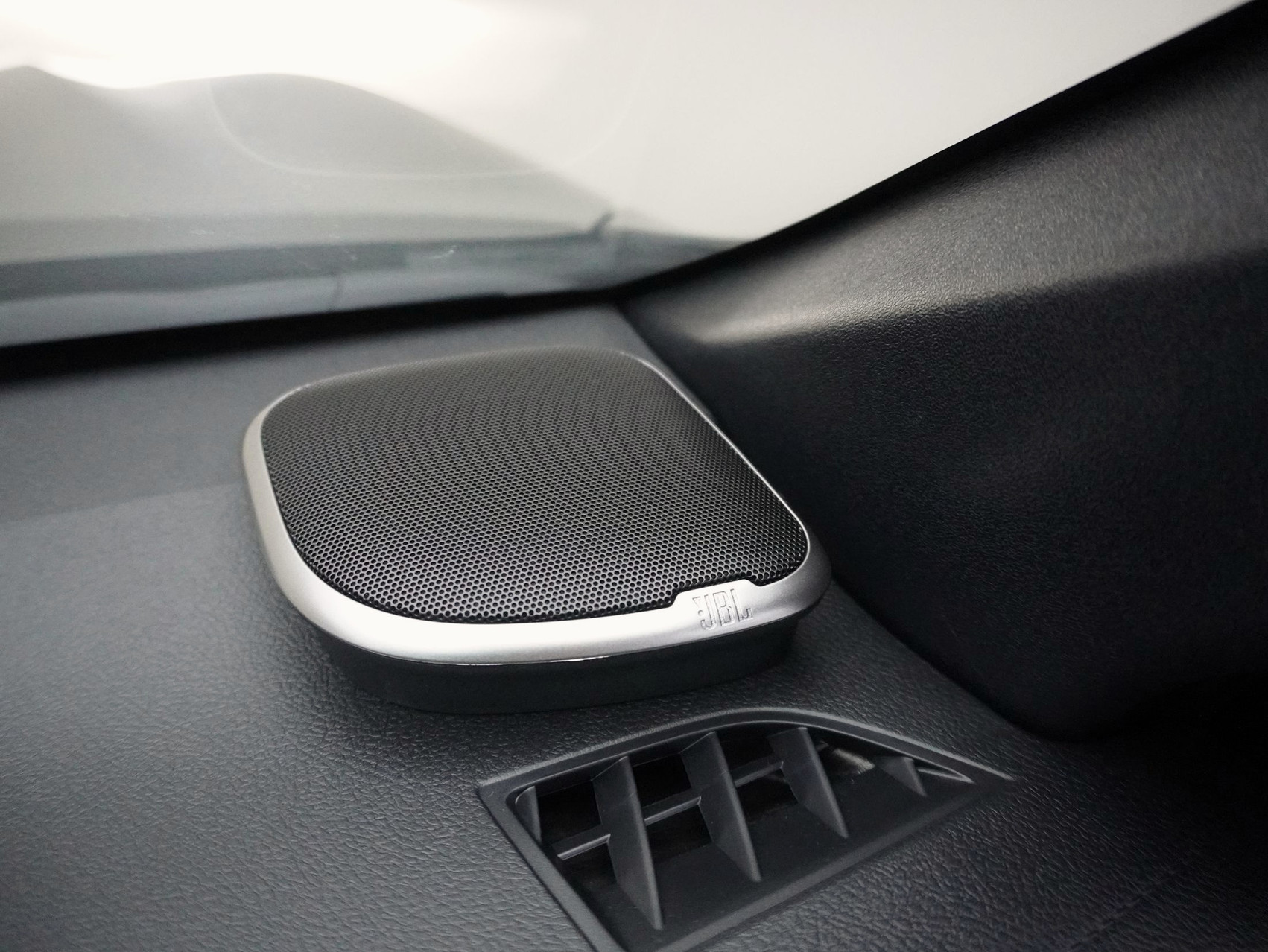 TOYOTA Hilux Double Cab.-Pick-up 2.8 D-4D MHEV 204 Invincible