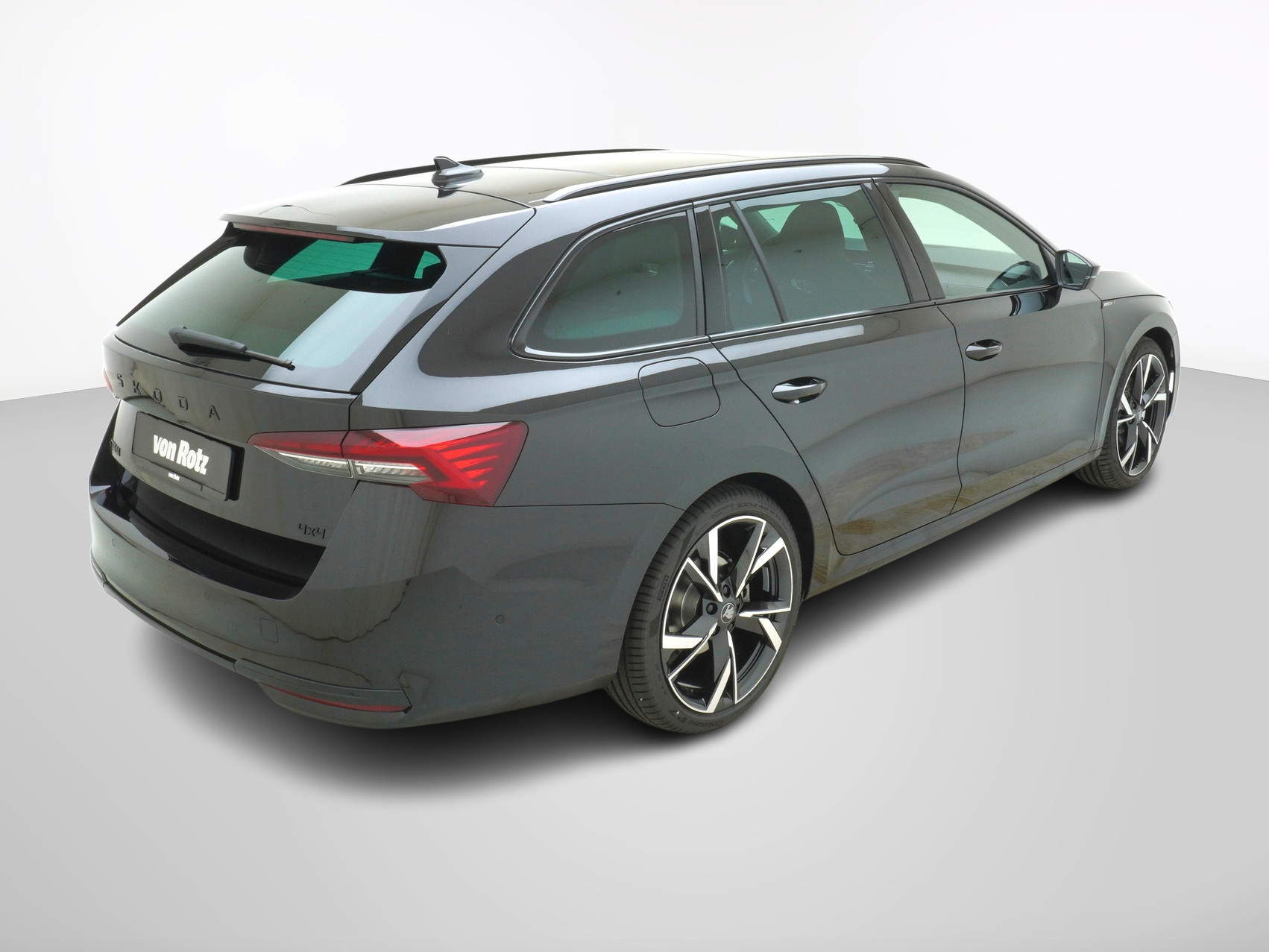 SKODA Octavia 2.0 TSI SportLine 4×4 DSG