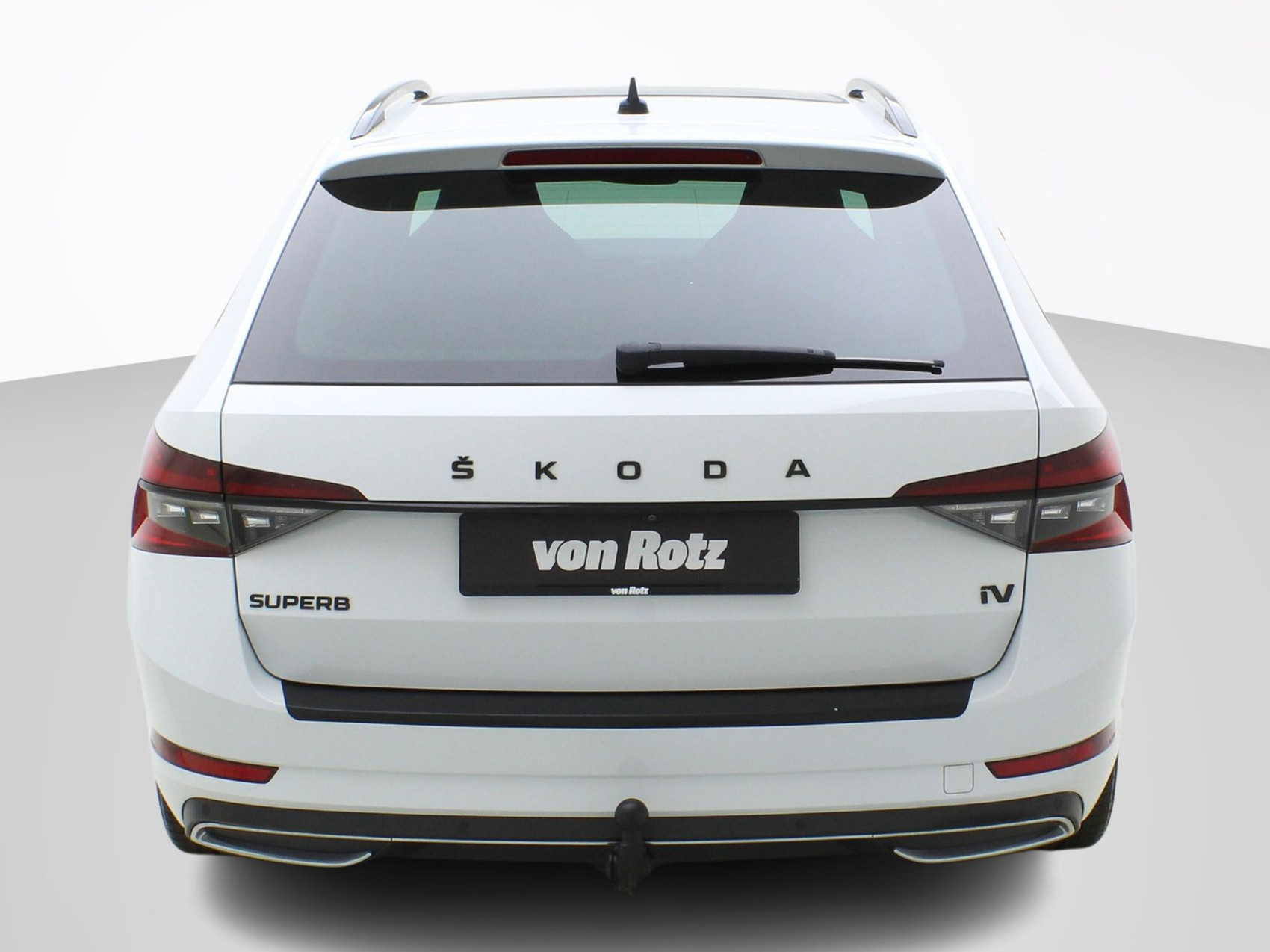 SKODA Superb Combi 1.4 TSI DSG PHEV Sport Line