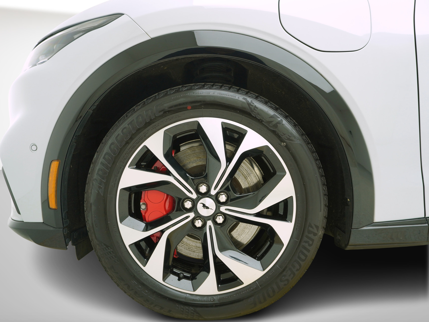 FORD Mustang Mach-E Extended AWD