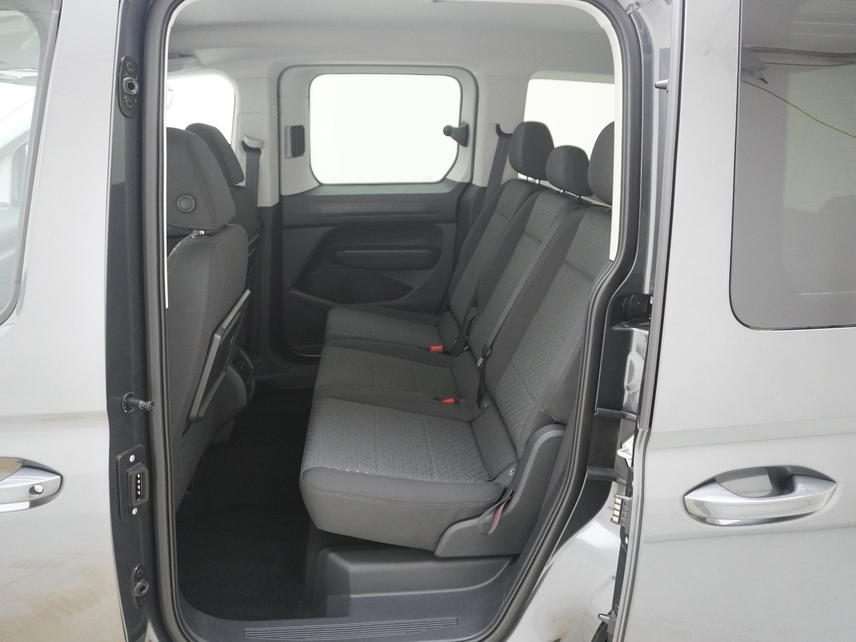 FORD Tourneo Connect 1.5 EcoBoost Titanium PHEV