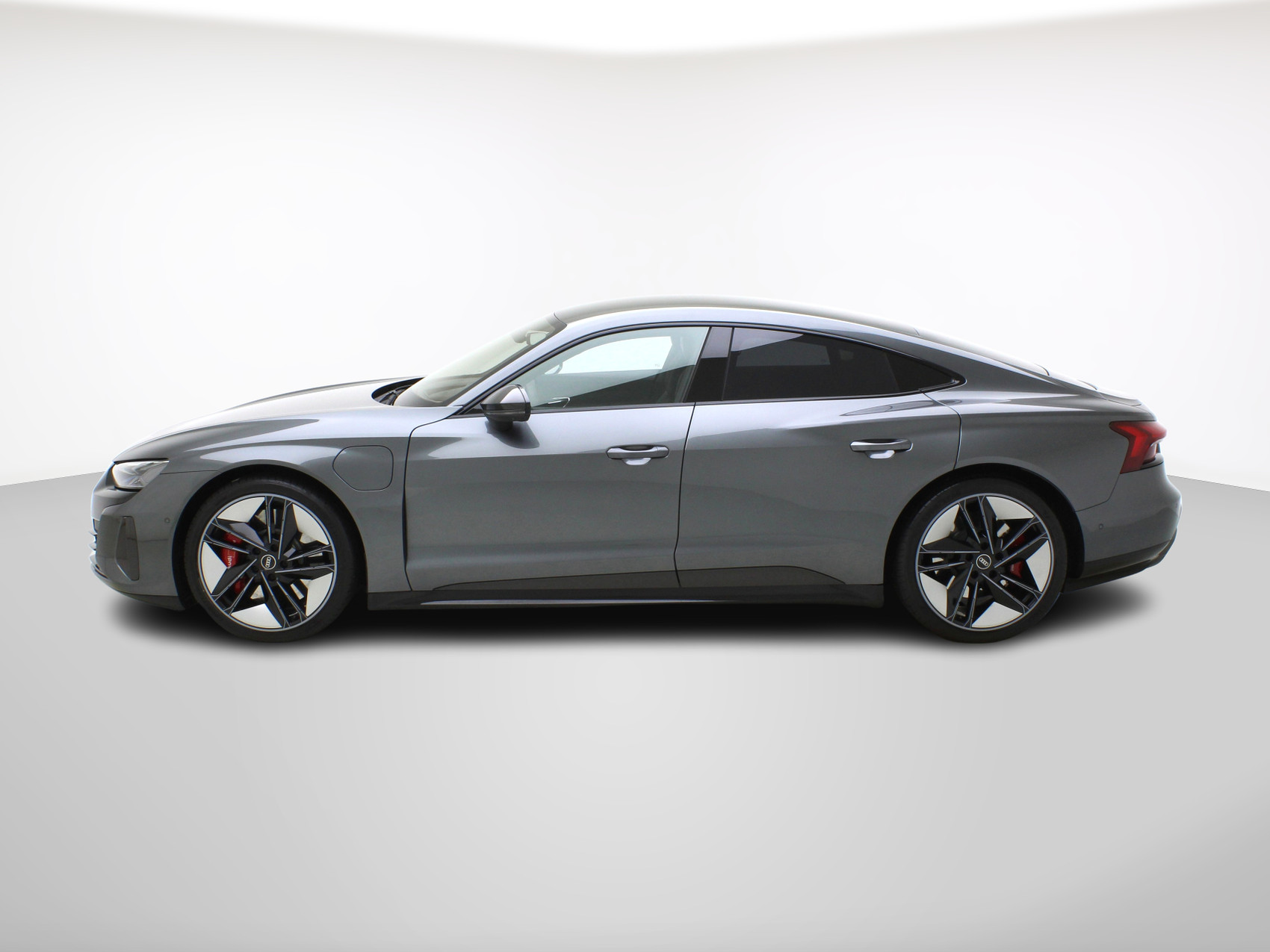 AUDI e-tron GT RS quattro **Carbon Optik / Hinterachslenkung / Matrix / uvm.**