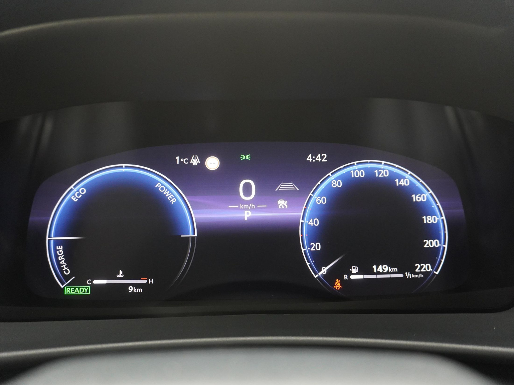 TOYOTA C-HR 2.0 HEV Style 4×4 ** Panoramadach **