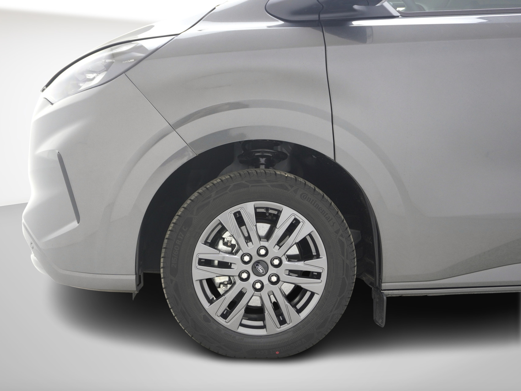 FORD Tourneo Custom 320 L1 2.0 TDCI 4×4 Titanium