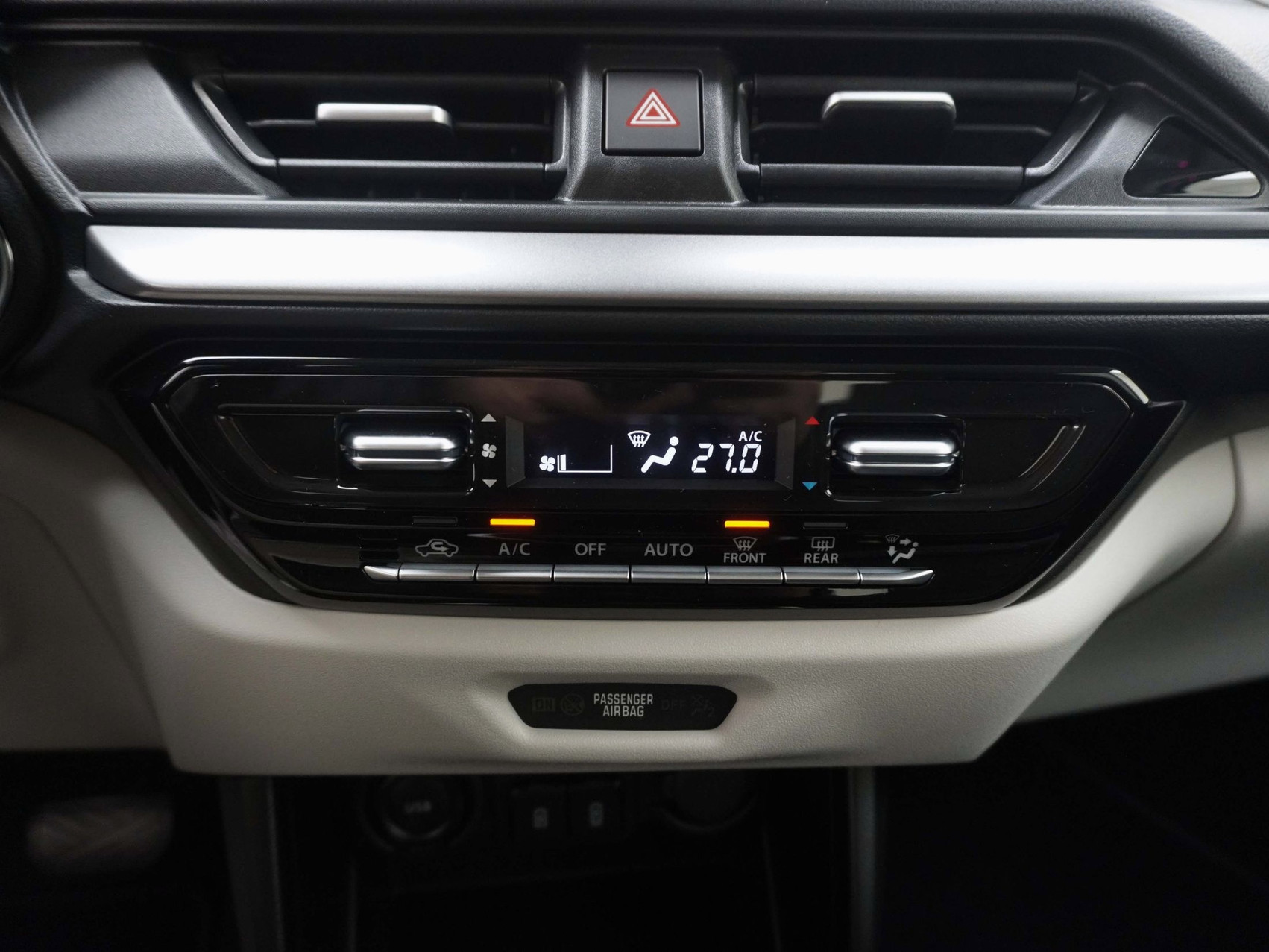 SUZUKI Swift 1.2 Compact Top Hybrid