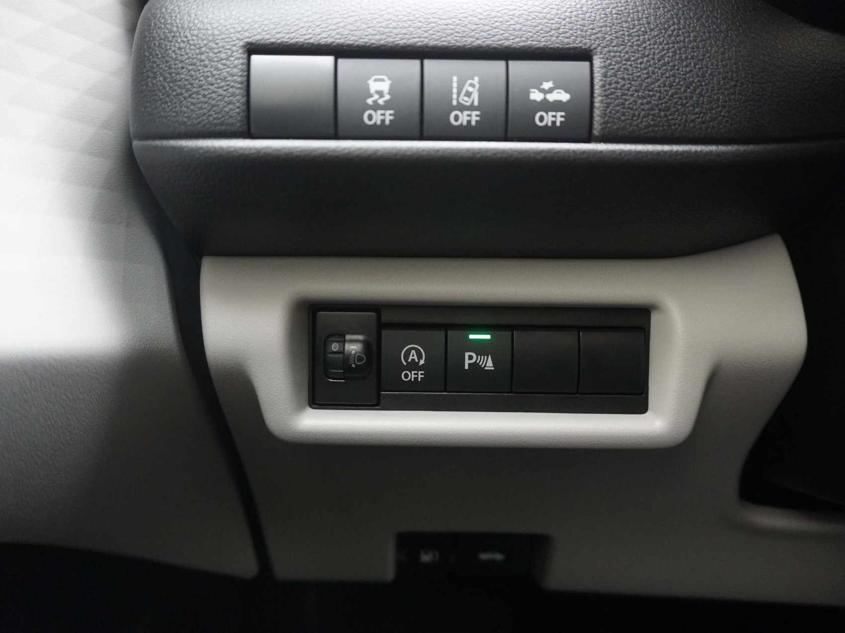 SUZUKI Swift 1.2 Compact Top Hybrid