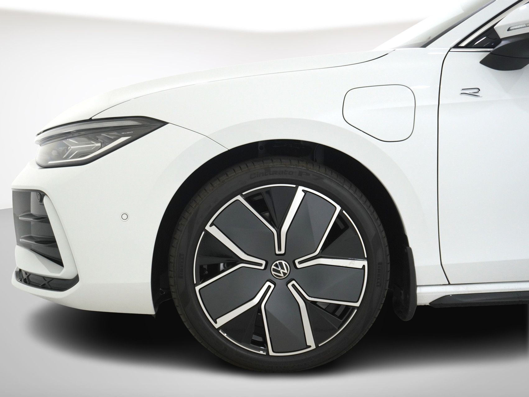 VW Passat Variant 1.5 TSI Plug-in-Hybrid R-Line