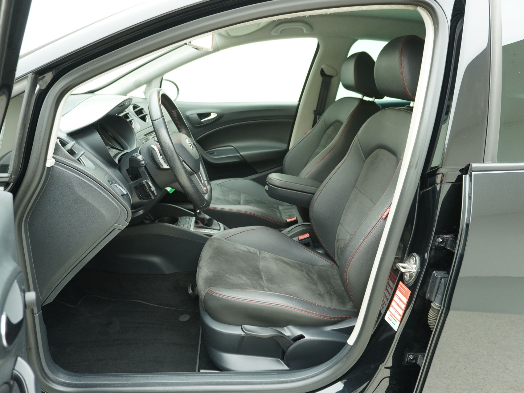 SEAT Ibiza 1.4 TSI DSG FR