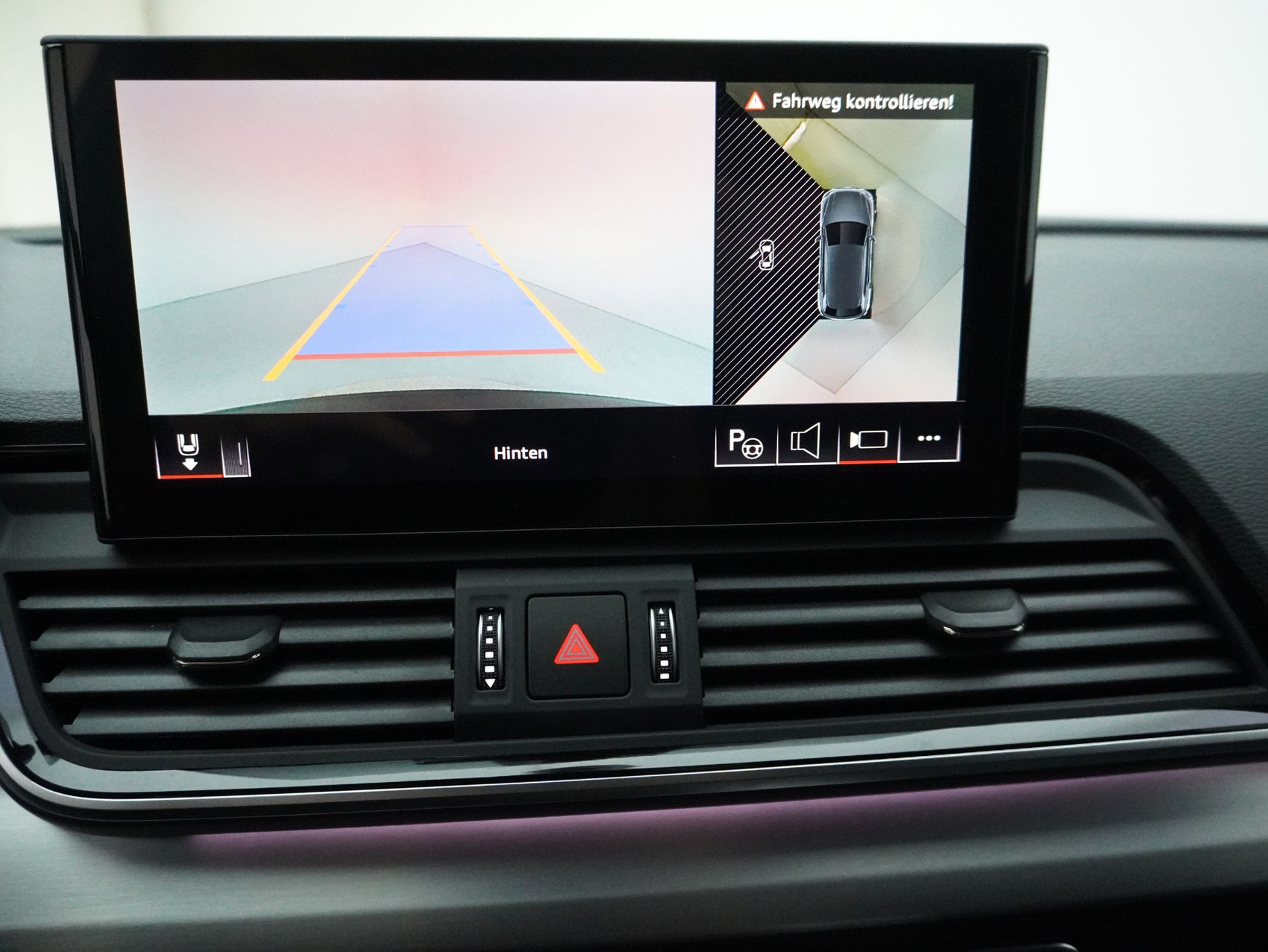 AUDI Q5 45 TFSI S Line quattro S-Tronic **Anhängerkupplung + Standheizung**