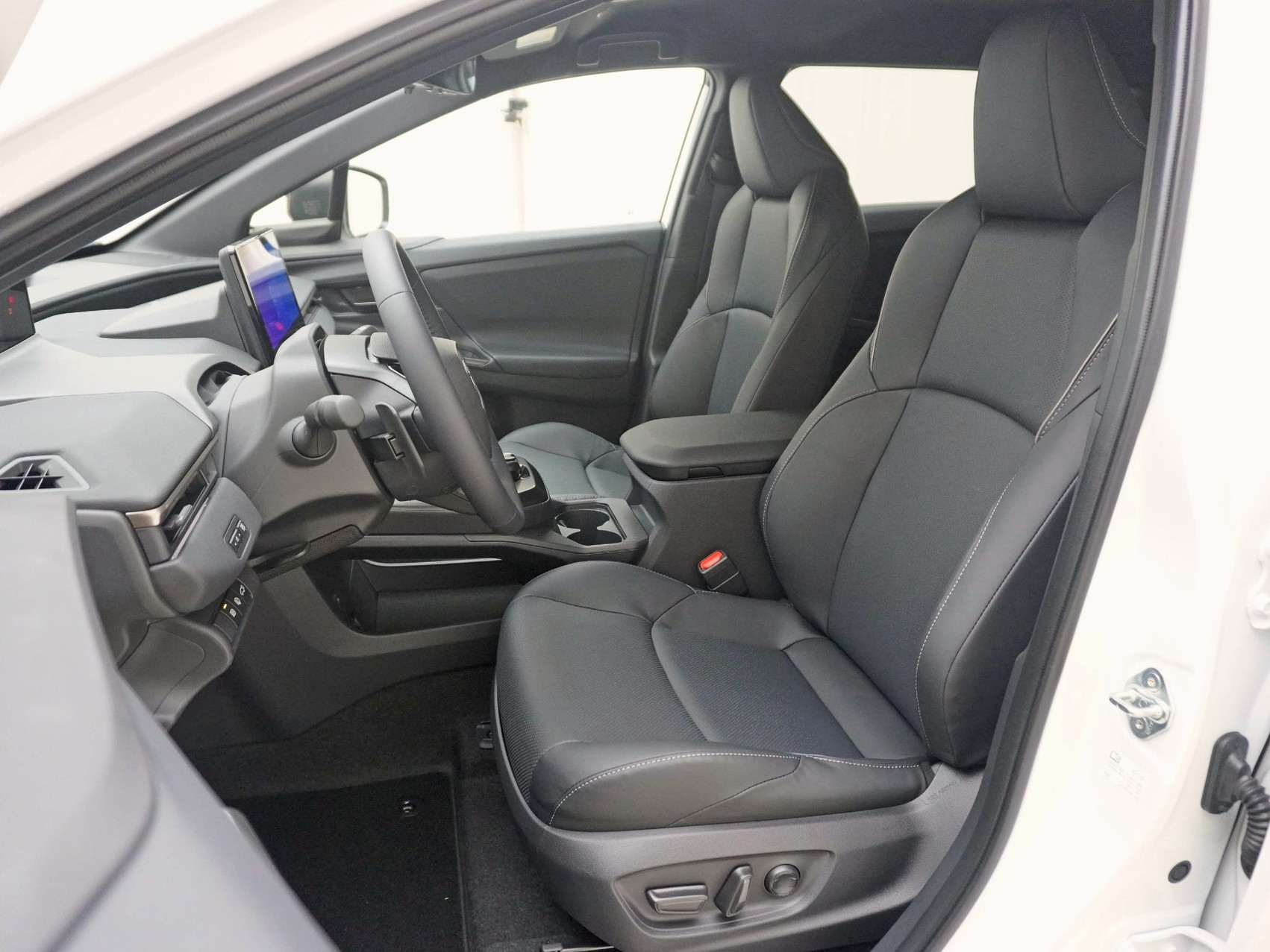 TOYOTA bZ4X Premium AWD 22 KW ** 22 KW **