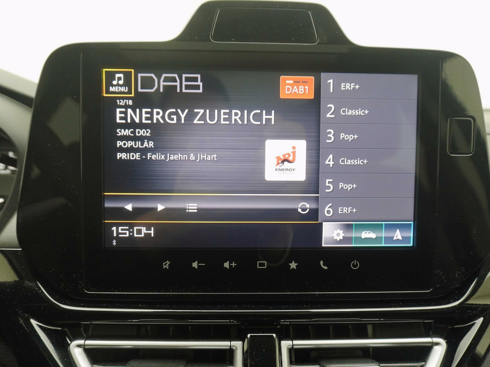 SUZUKI S-Cross 1.4 T Sakura Top Hybrid 4×4