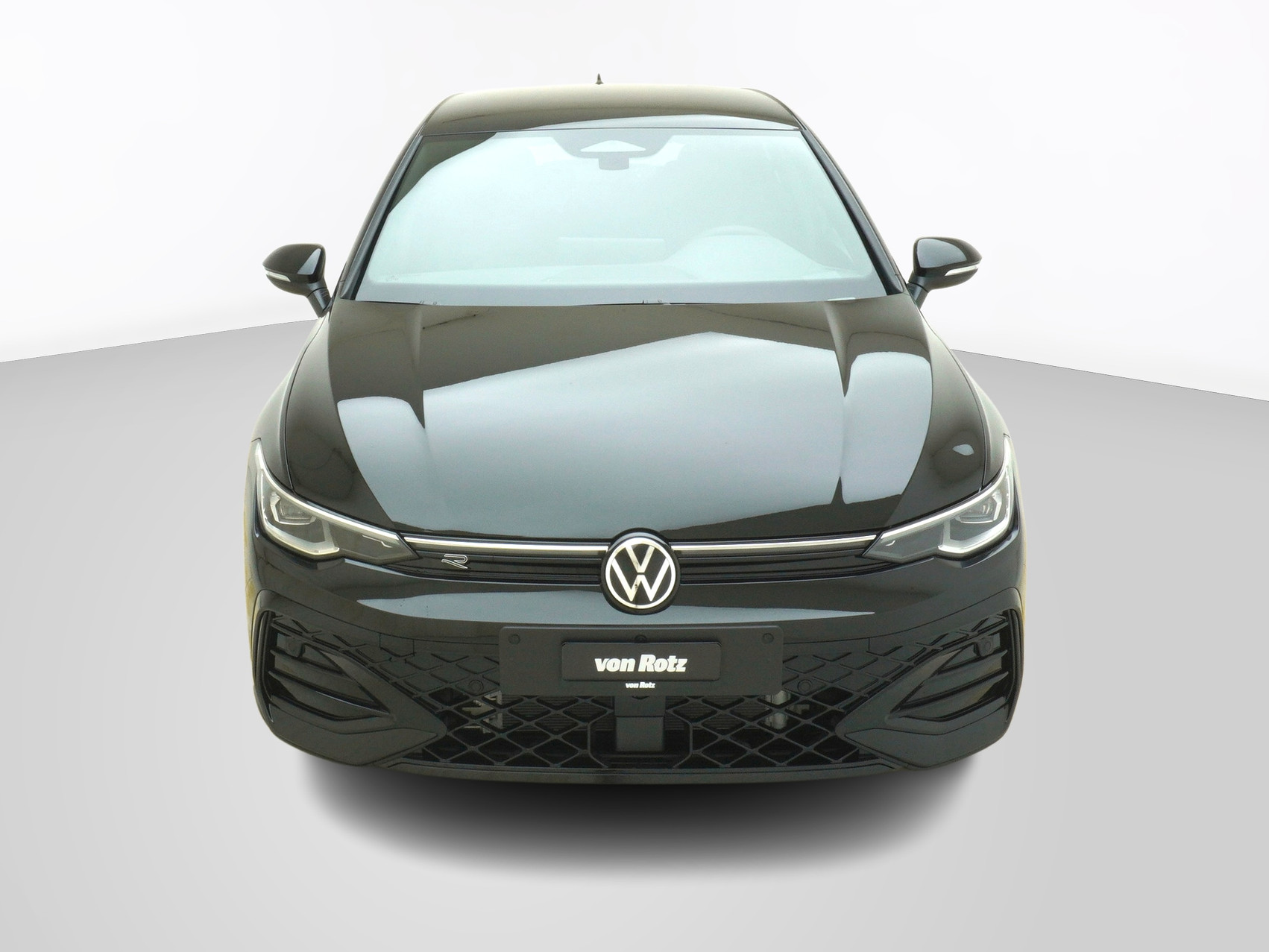 VW Golf VIII 2.0 TSI R-Line DSG 4Motion