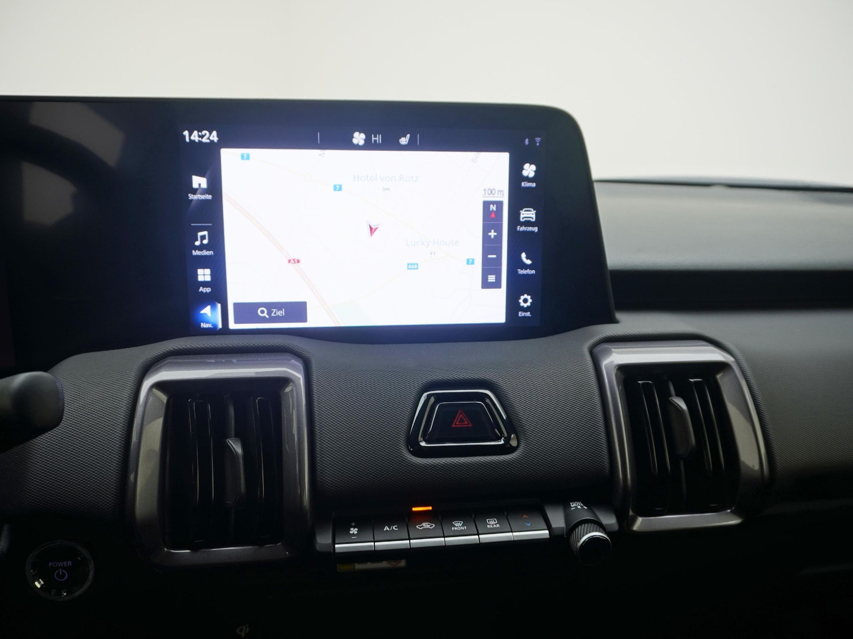 SUZUKI e Vitara Compact Top 4×4