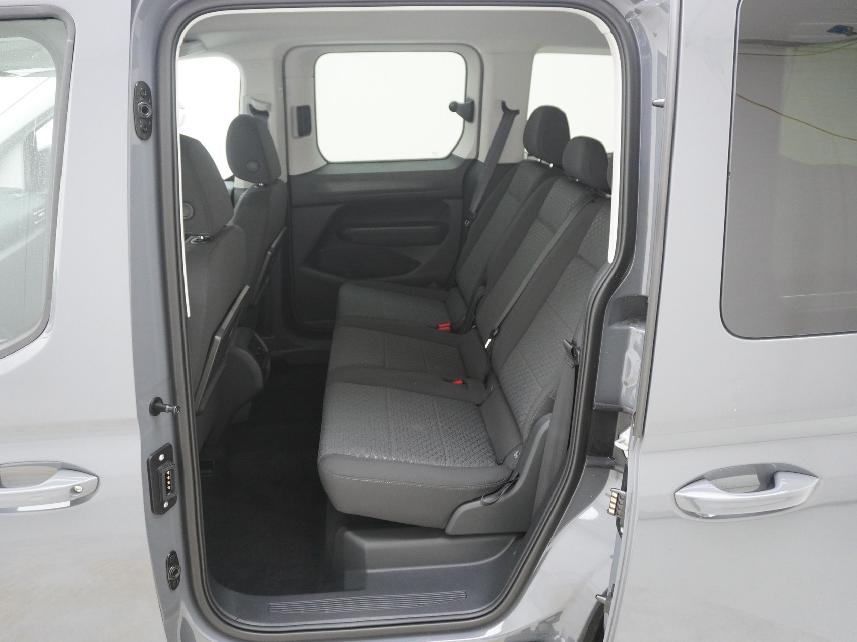 FORD Tourneo Connect 1.5 EcoBoost Titanium 7Plätzer