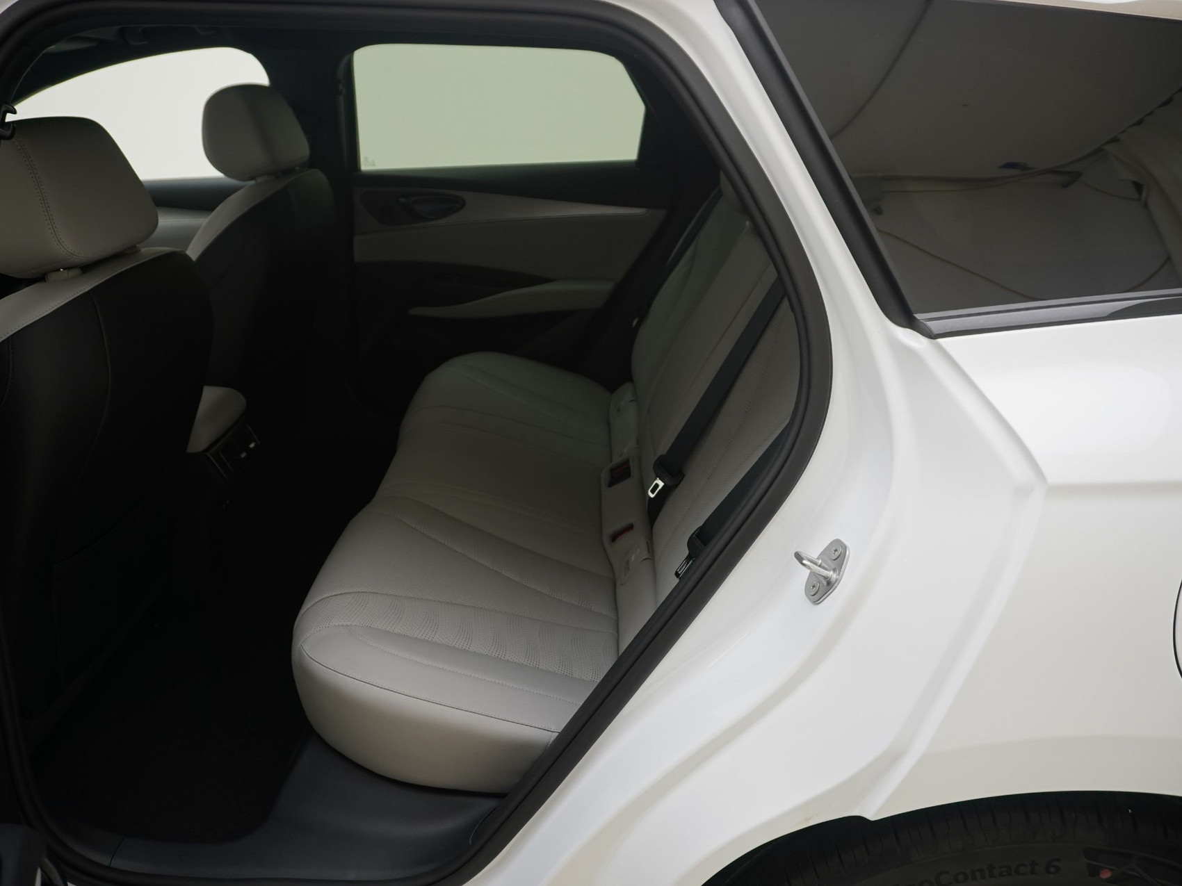 BYD Seal 6 DM-i Touring Comfort Lite