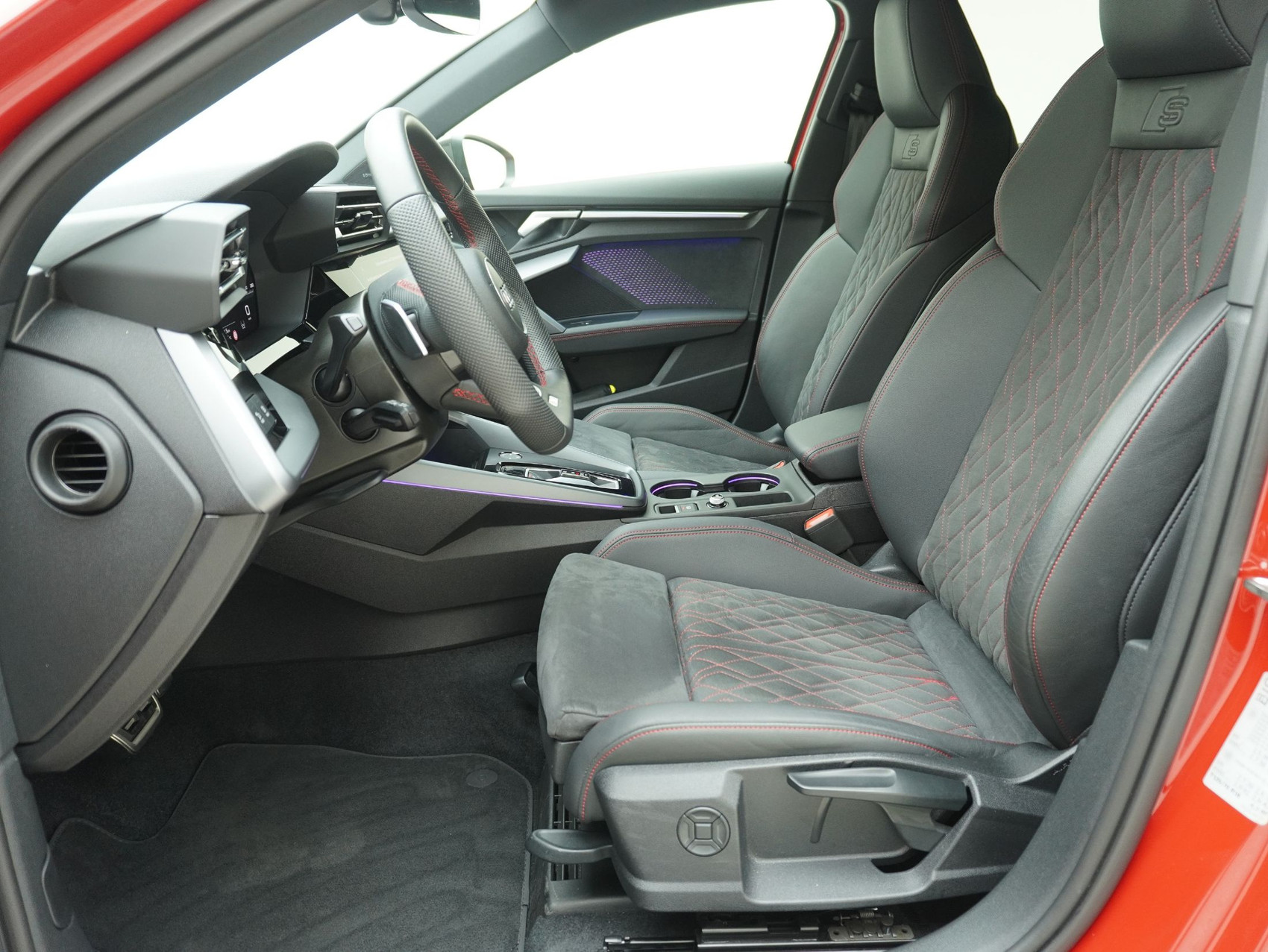 AUDI A3 Limousine 35 TFSI S Line S-Tronic **Audi Werksgarantie bis 02/2030**