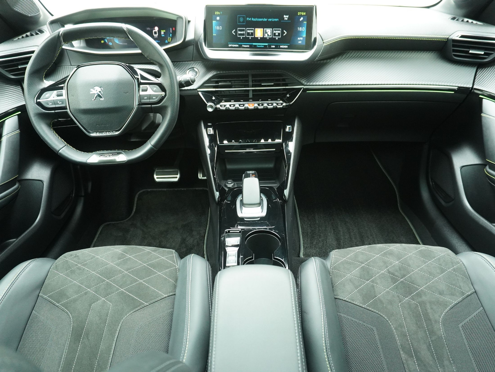 PEUGEOT 208 e-GT Pack