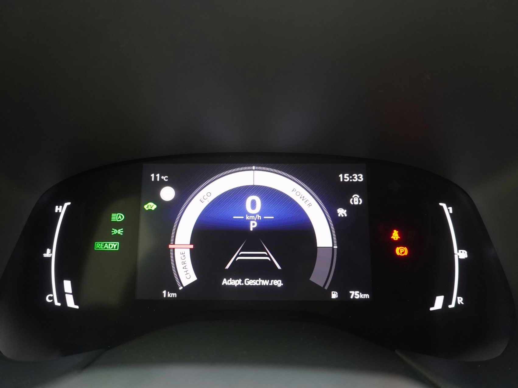 TOYOTA Aygo X 1.5 VVT-i HSD GR Sport