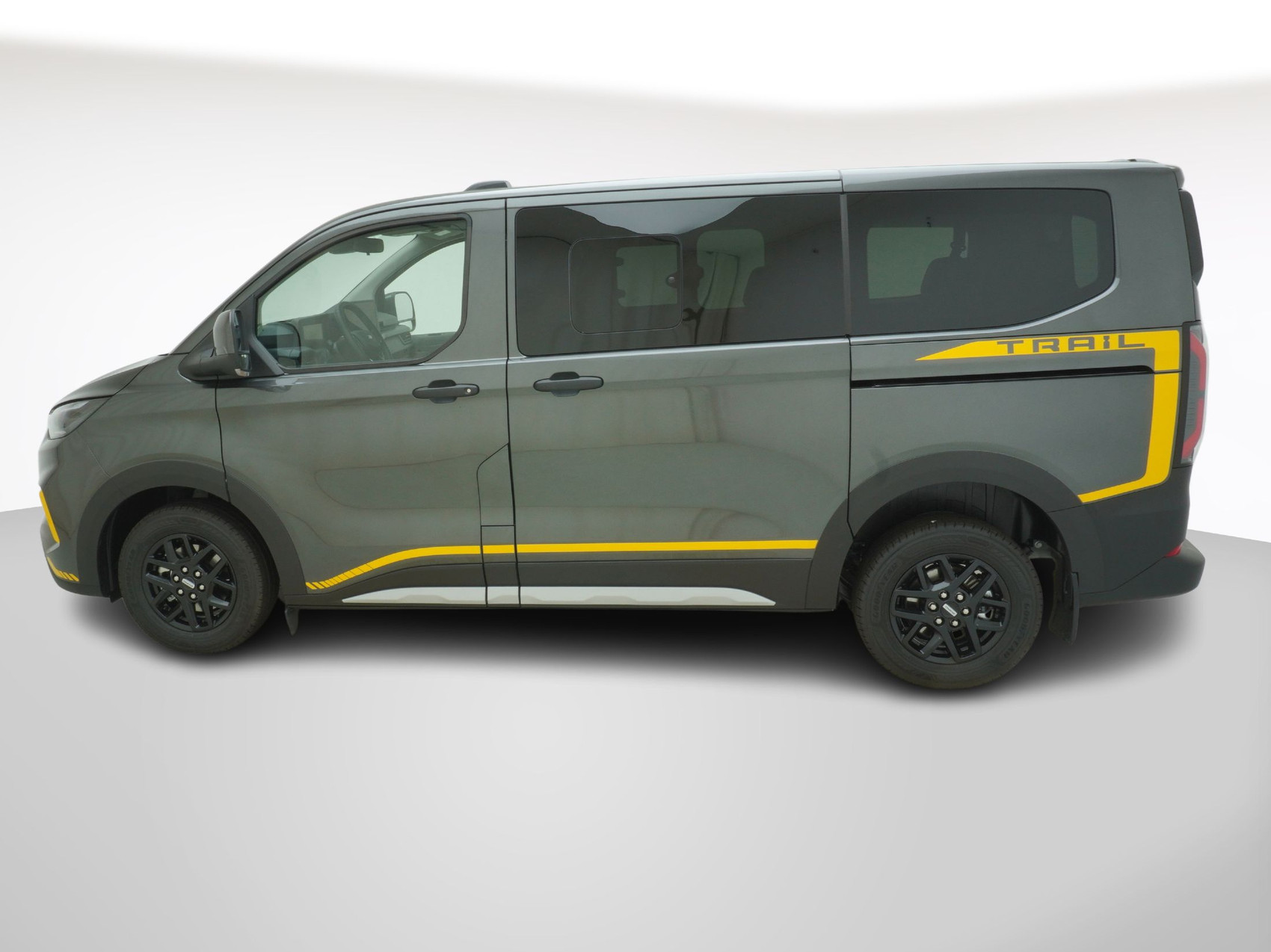 FORD Transit Custom 320 L1 2.0 TDCI 4×4 Trail