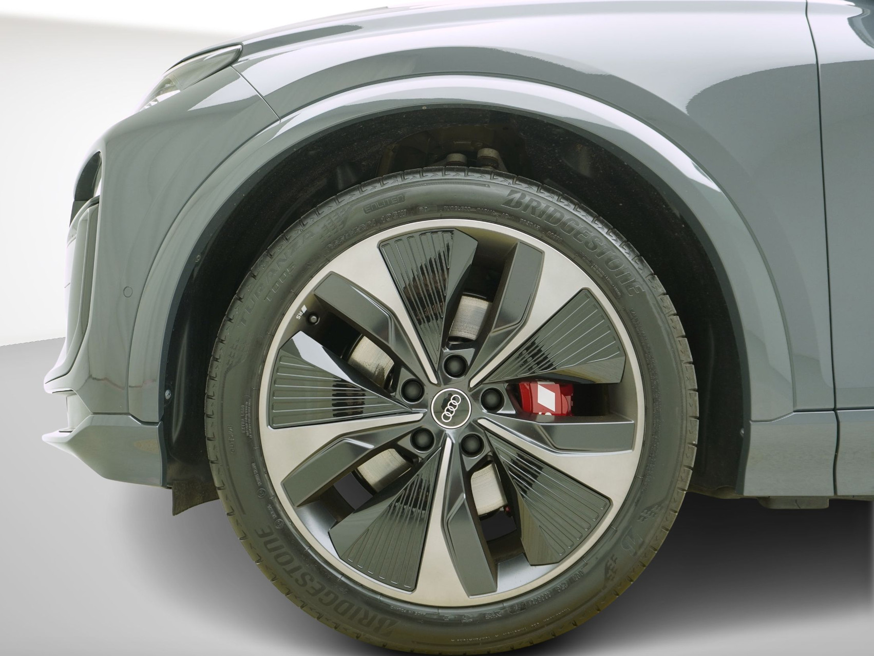 AUDI SQ6 e-tron quattro **Audi Werksgarantie bis 05/2030**