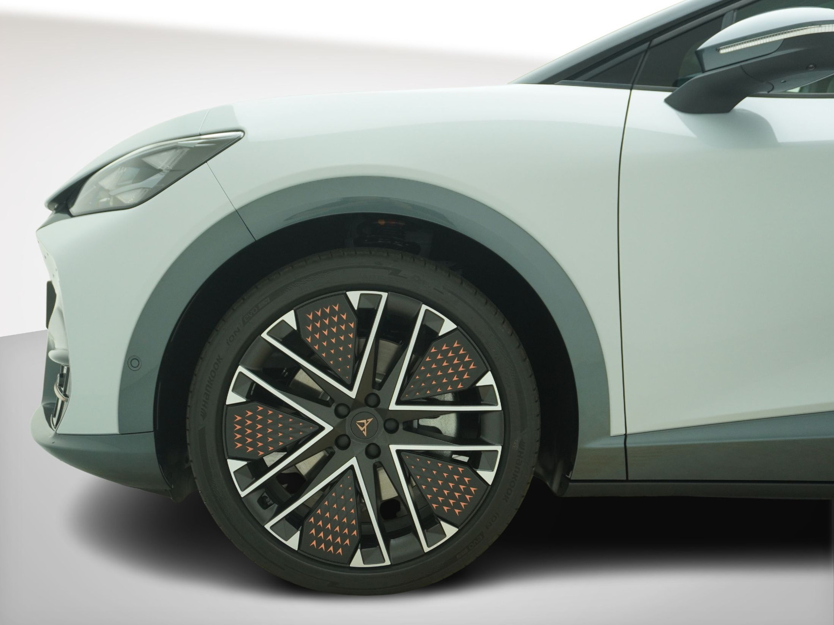 CUPRA Tavascan VZ Extreme