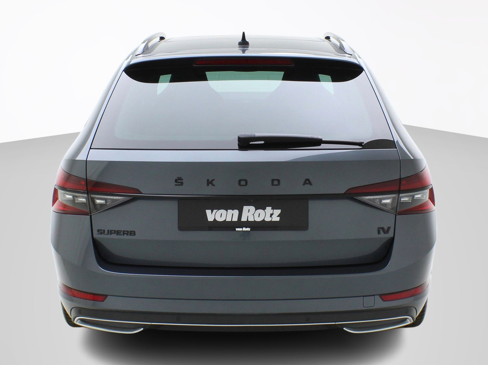 SKODA Superb Combi 1.4 TSI DSG PHEV Sport Line