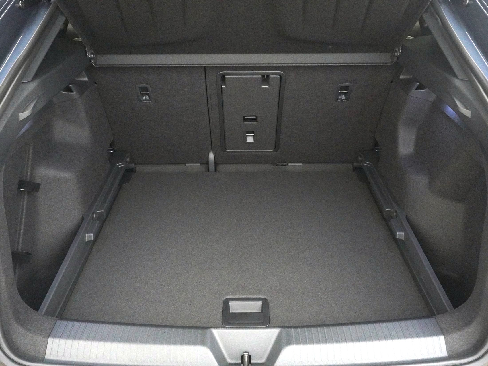 CUPRA Tavascan VZ Adrenaline