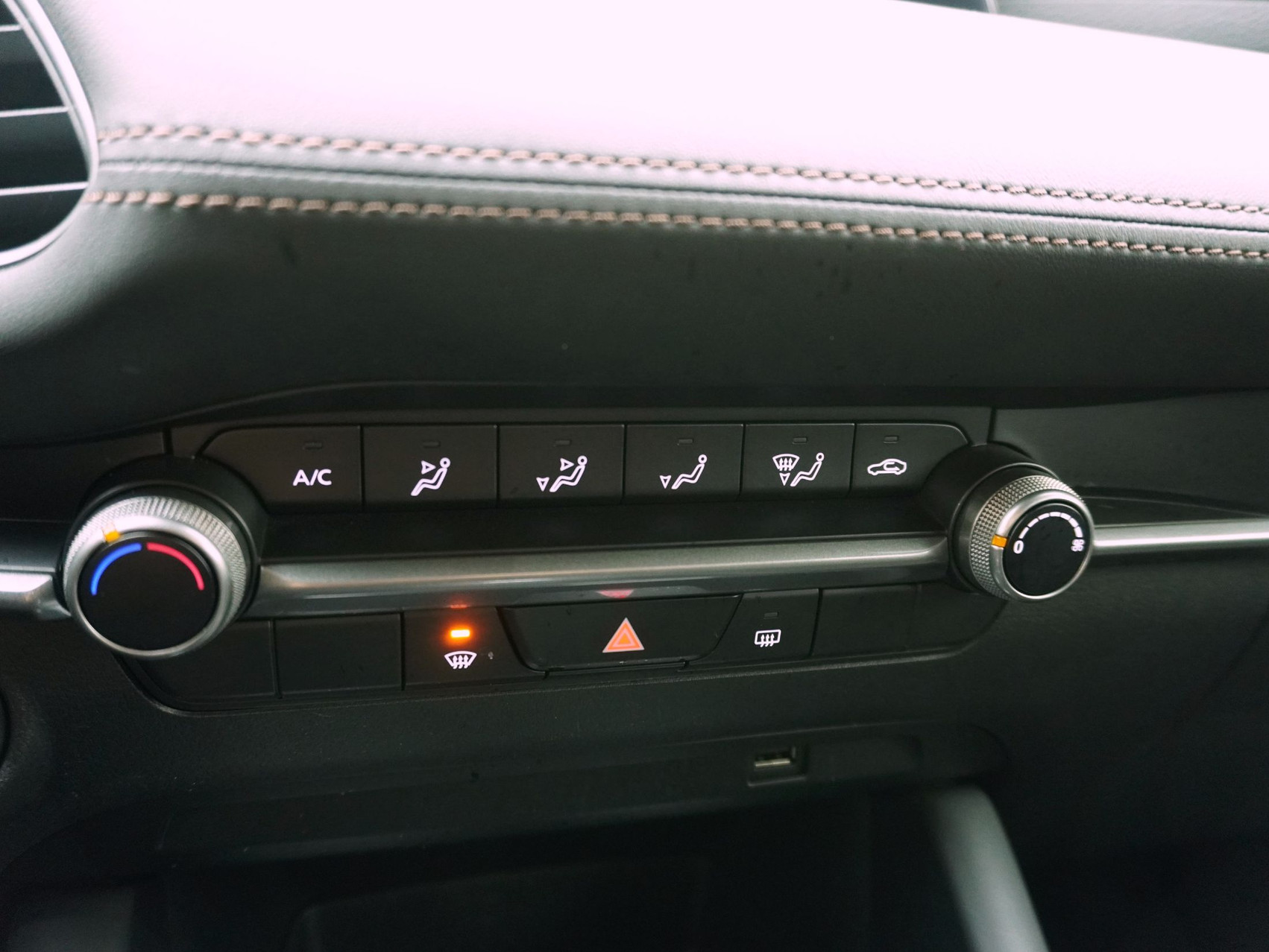 MAZDA 3 Hatchback 2.0 Ambition