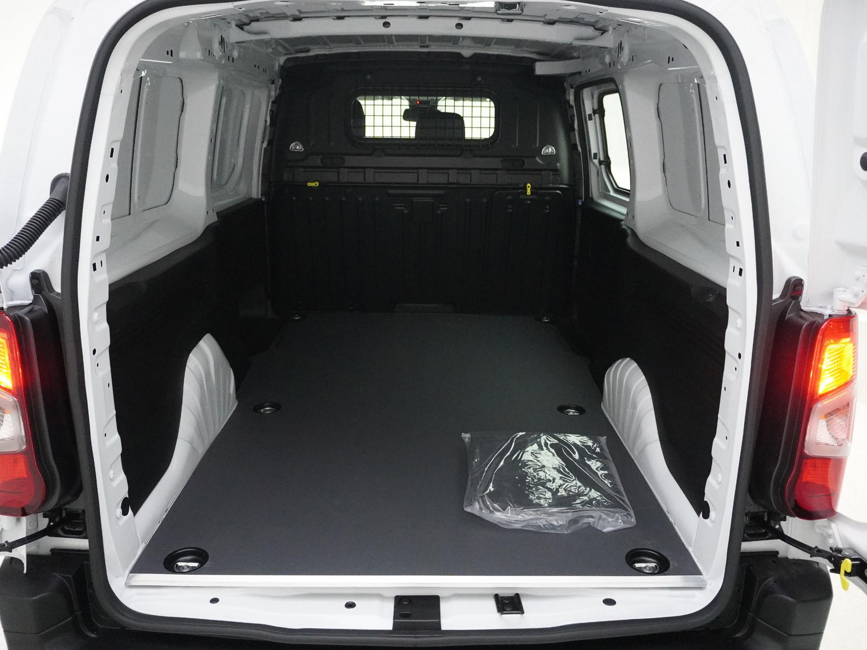 TOYOTA Proace City PROACE CITY Van L2 52KWh Active ** inkl. Pack Glas **