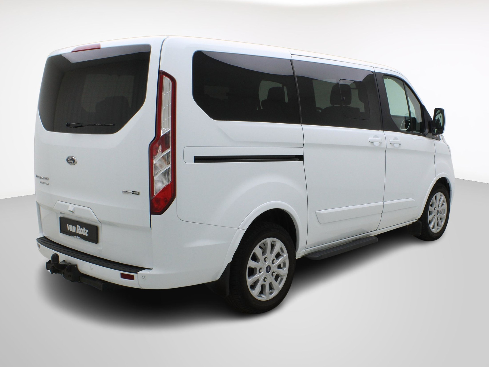 FORD Tourneo Custom 320 L1 MHEV Titanium
