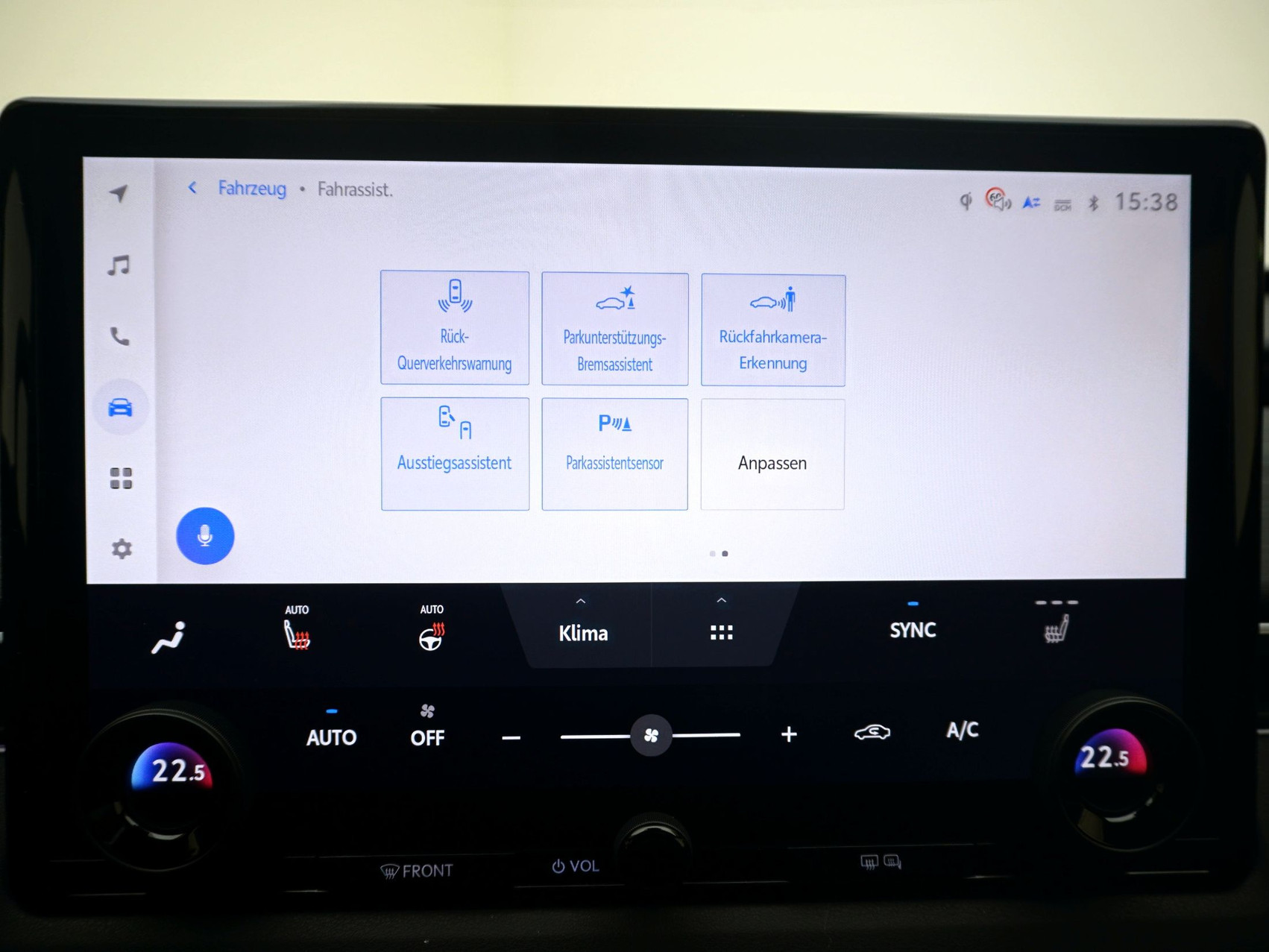 TOYOTA C-HR+ 77 KWh AWD Premium ** mit Panoramadach **