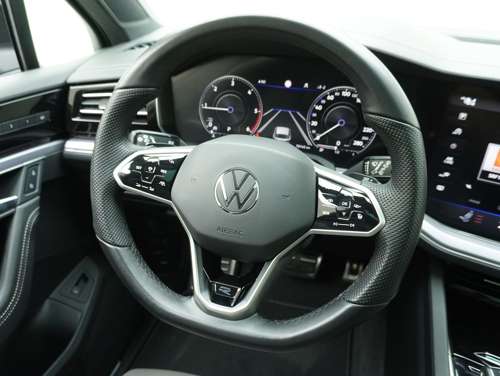 VW Touareg 3.0 V6 TDI R-Line Black Style 4Motion