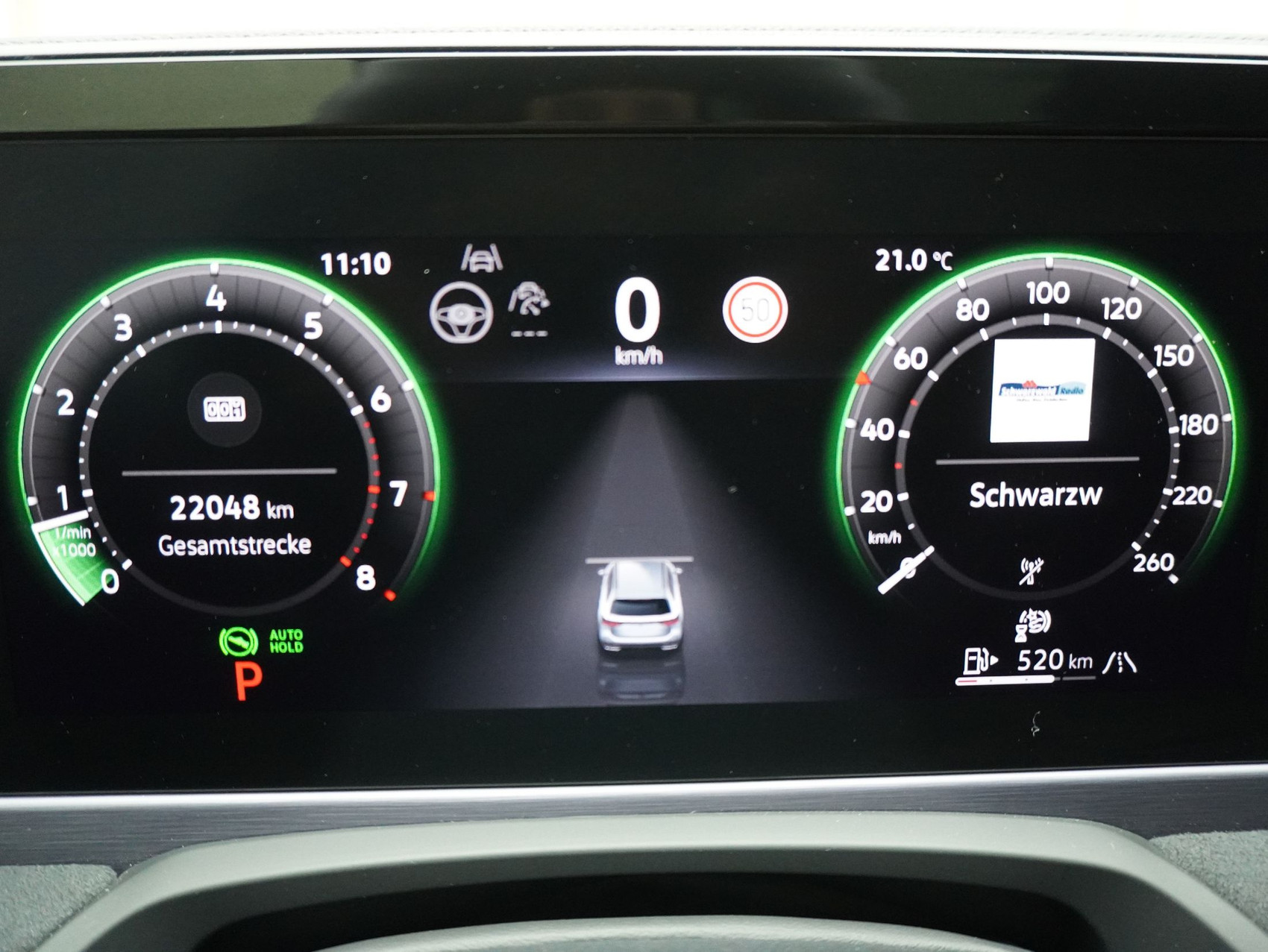 VW Passat Variant 2.0 TSI DSG R-Line 4Motion **R-Line Signature**