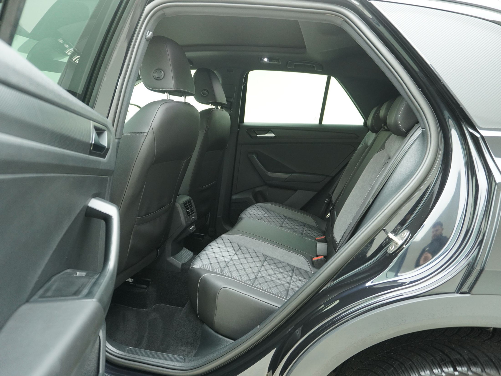 VW T-Roc 2.0 TDI DSG R-Line Black Style 4Motion