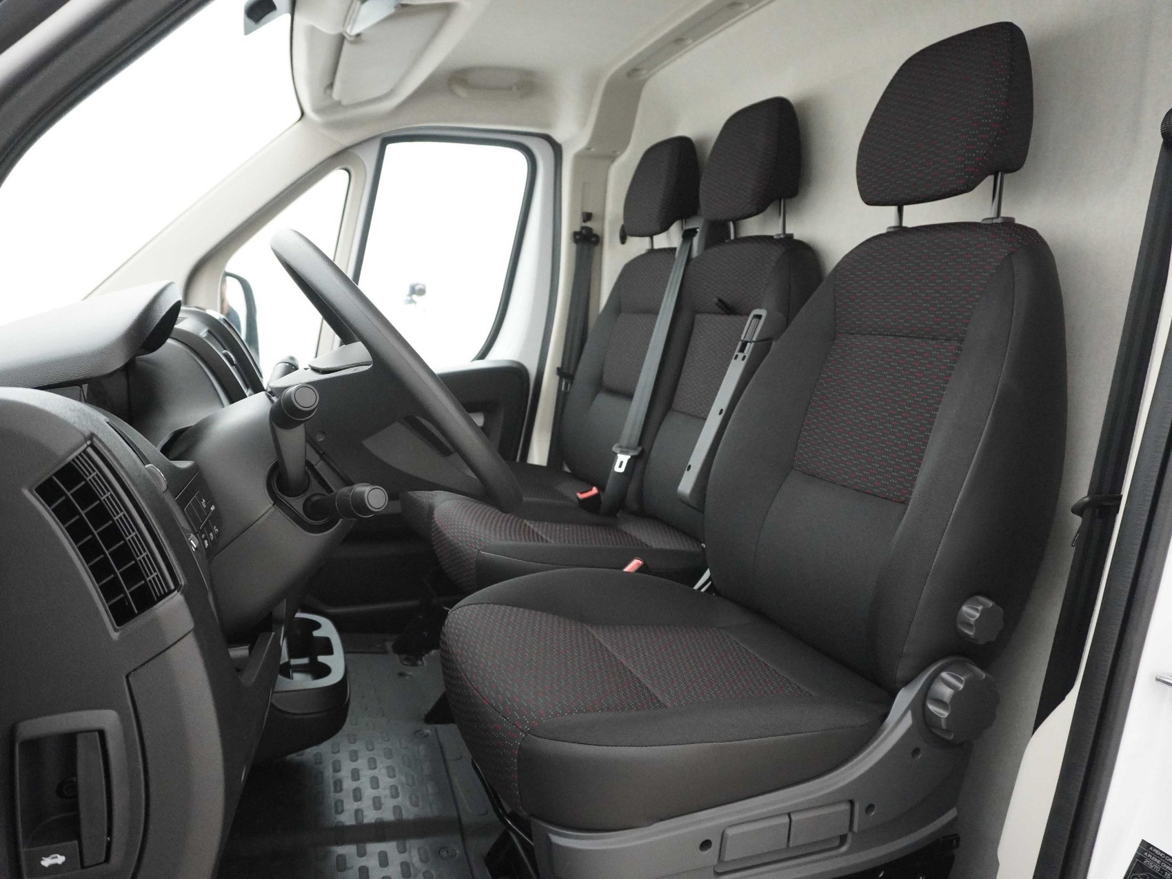 CITROËN Jumper Kaw. 30 L1H1 2.2 BlueHDi 140 S/S