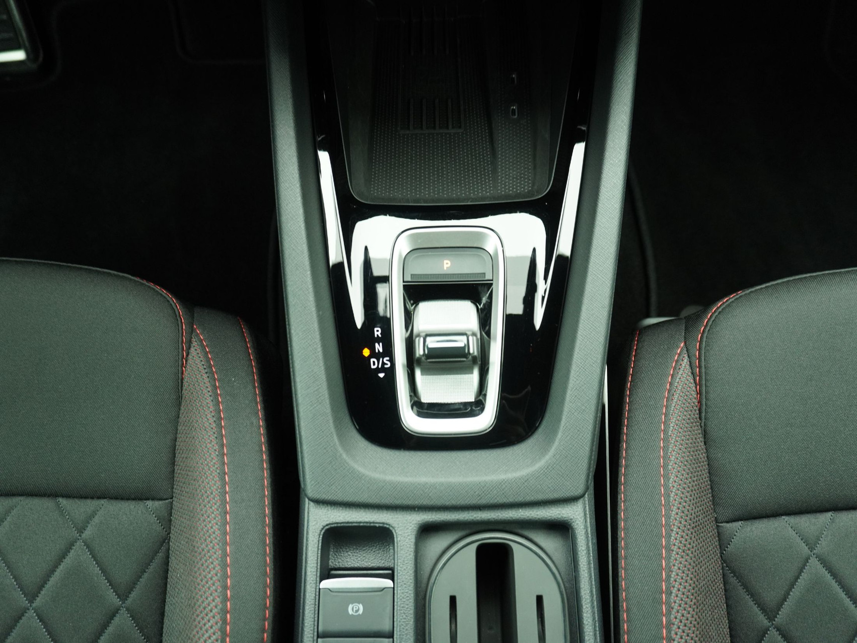 SKODA Octavia Combi 2.0 TSI DSG RS