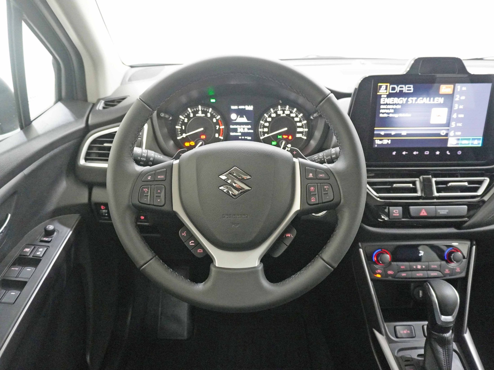 SUZUKI S-Cross 1.5 Compact Top Hybrid 4×4