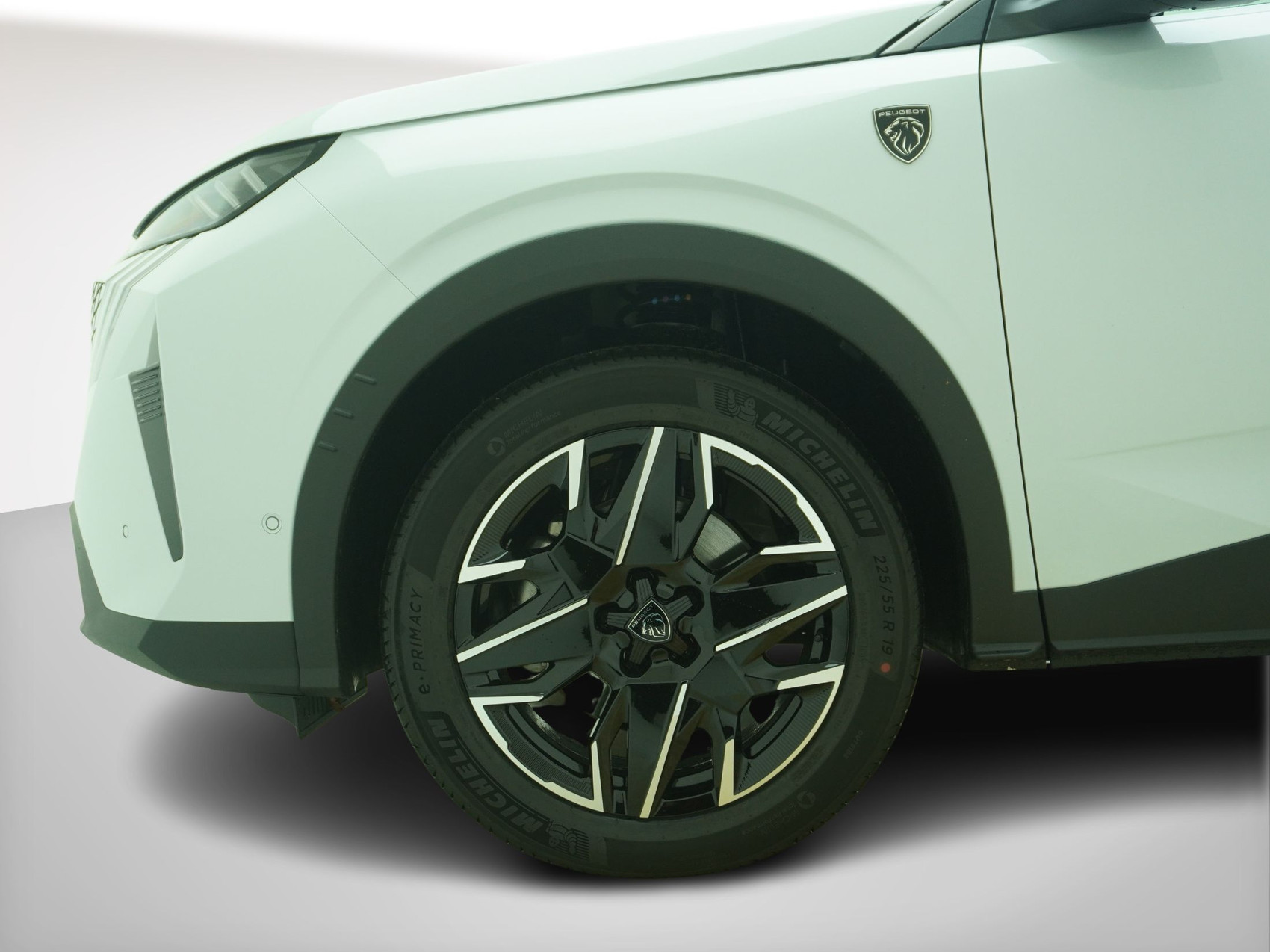 PEUGEOT 5008 1.2 Hybrid GT 7Plätzer