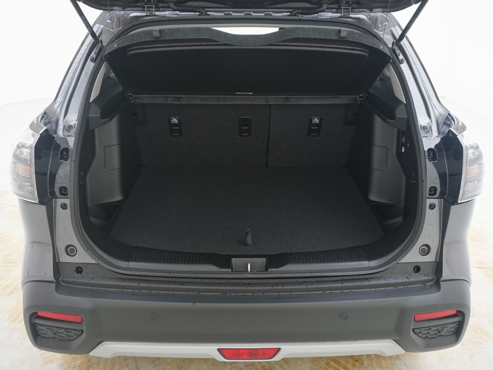 SUZUKI S-Cross 1.4 T Compact+ Hybrid 4×4