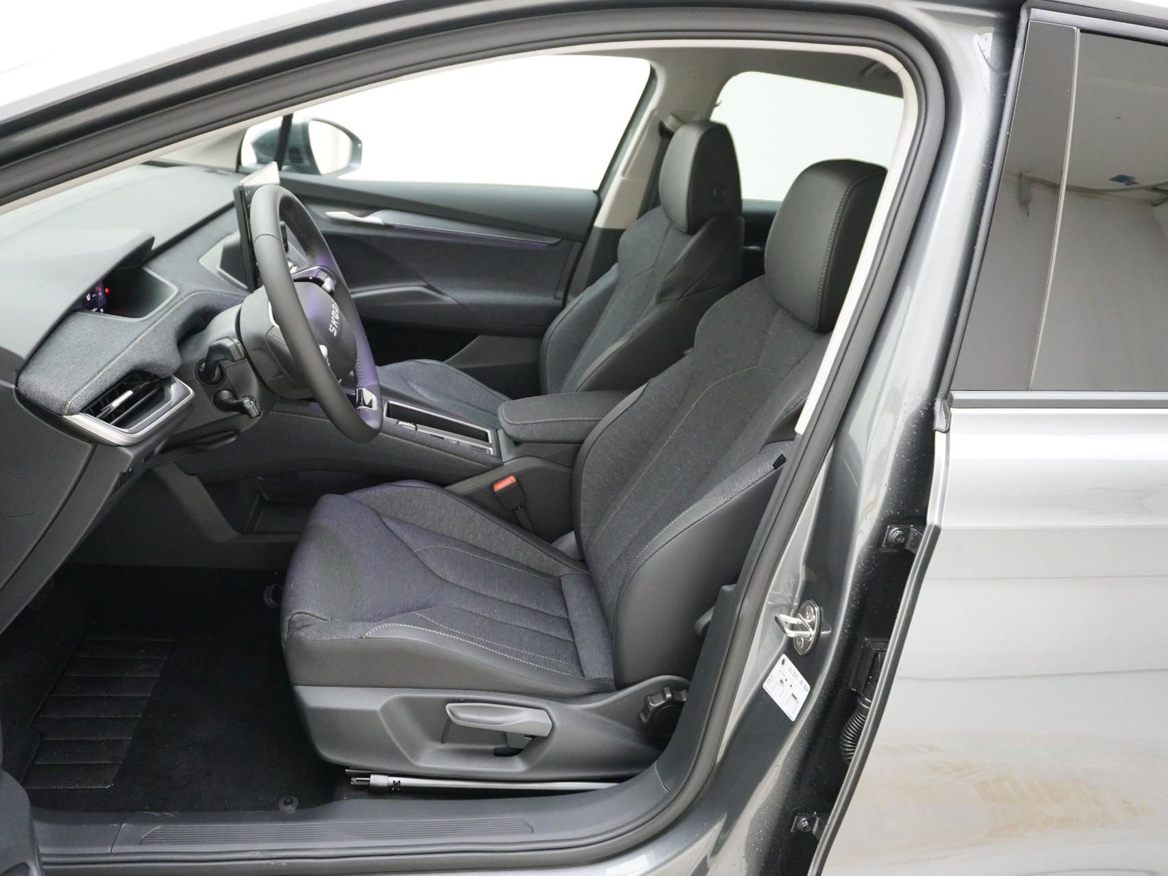 SKODA Elroq 85x Loft Plus 4×4